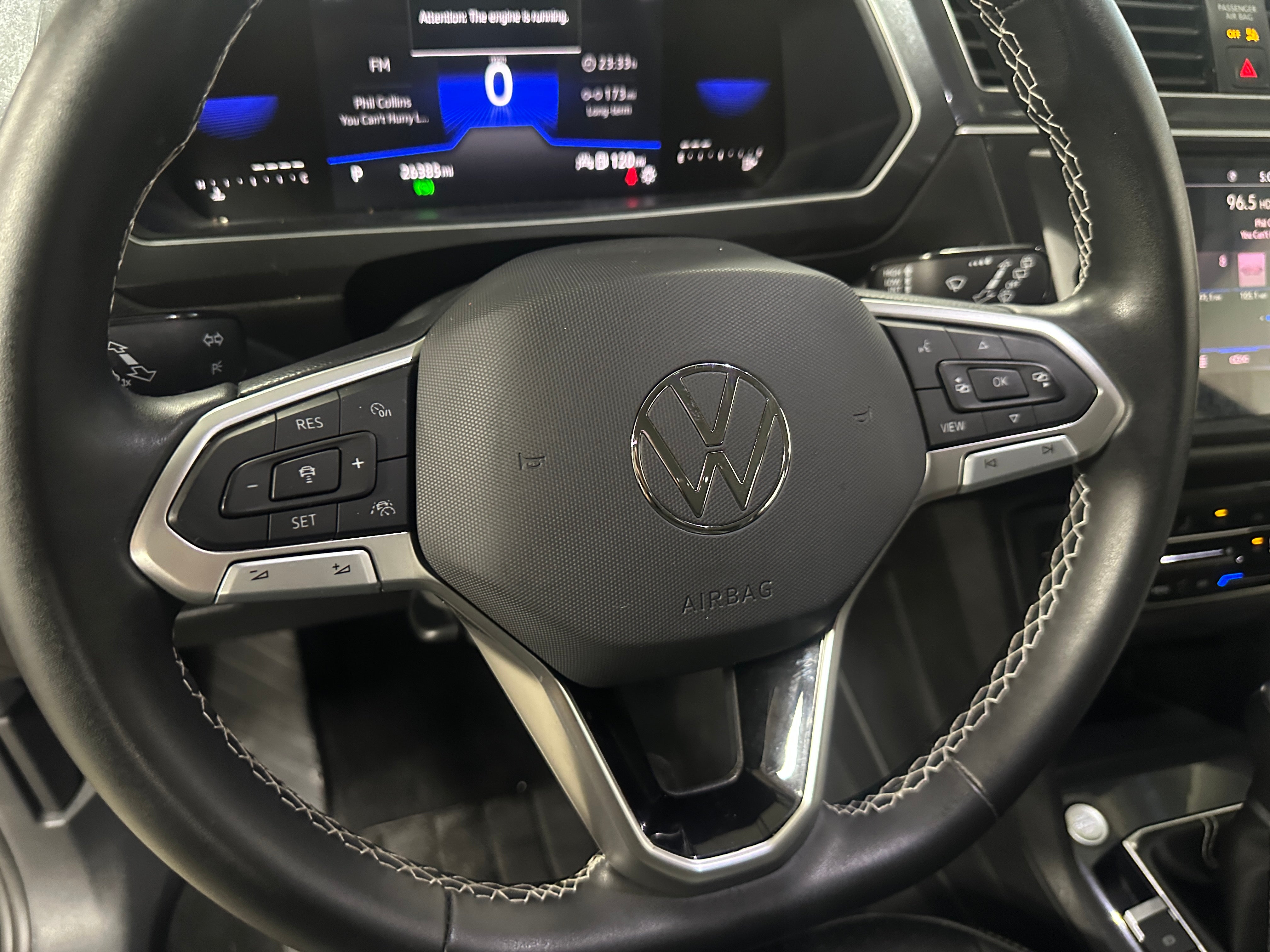 2023 Volkswagen Tiguan SE 4