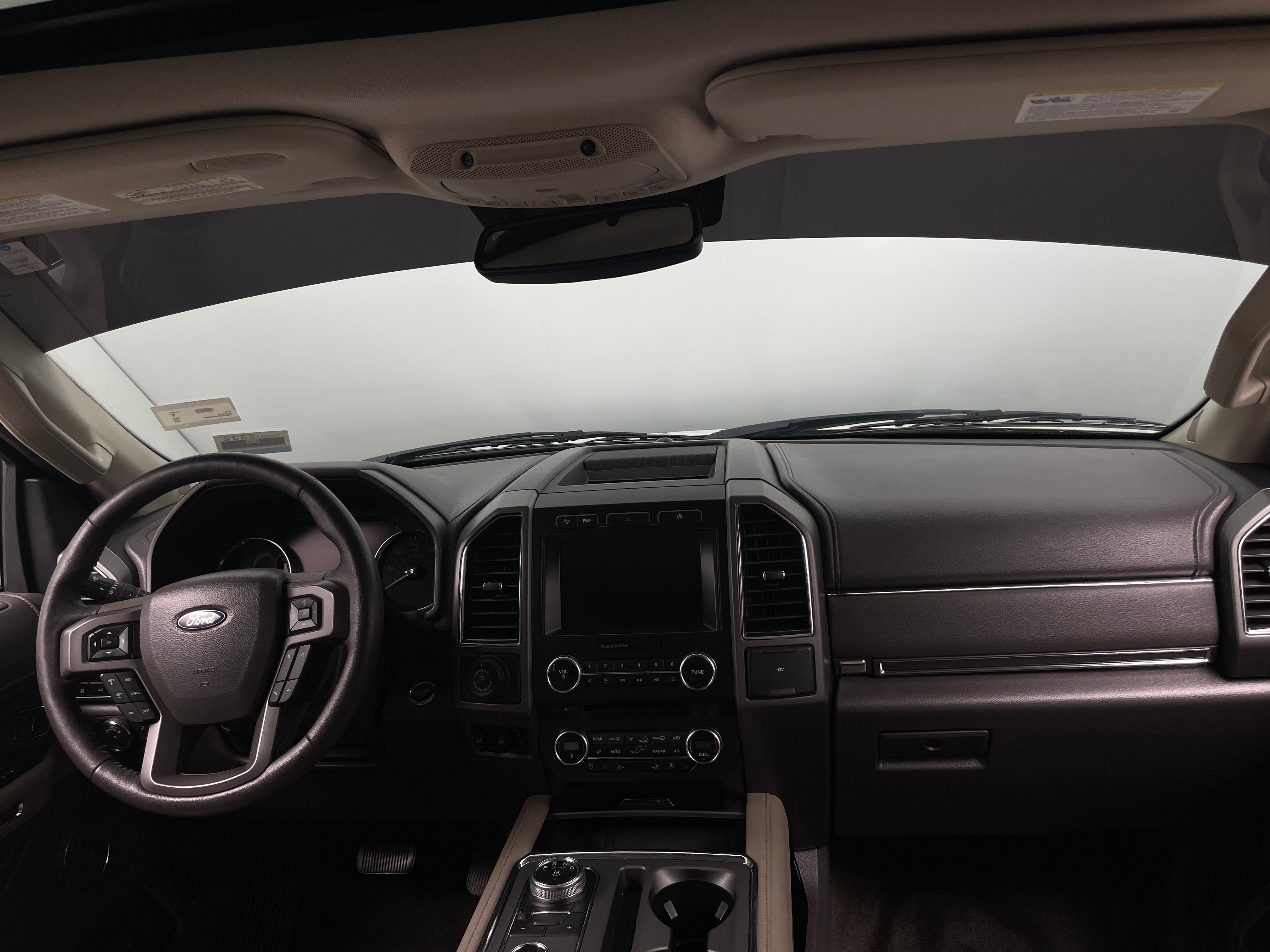 2018 Ford Expedition XLT 2