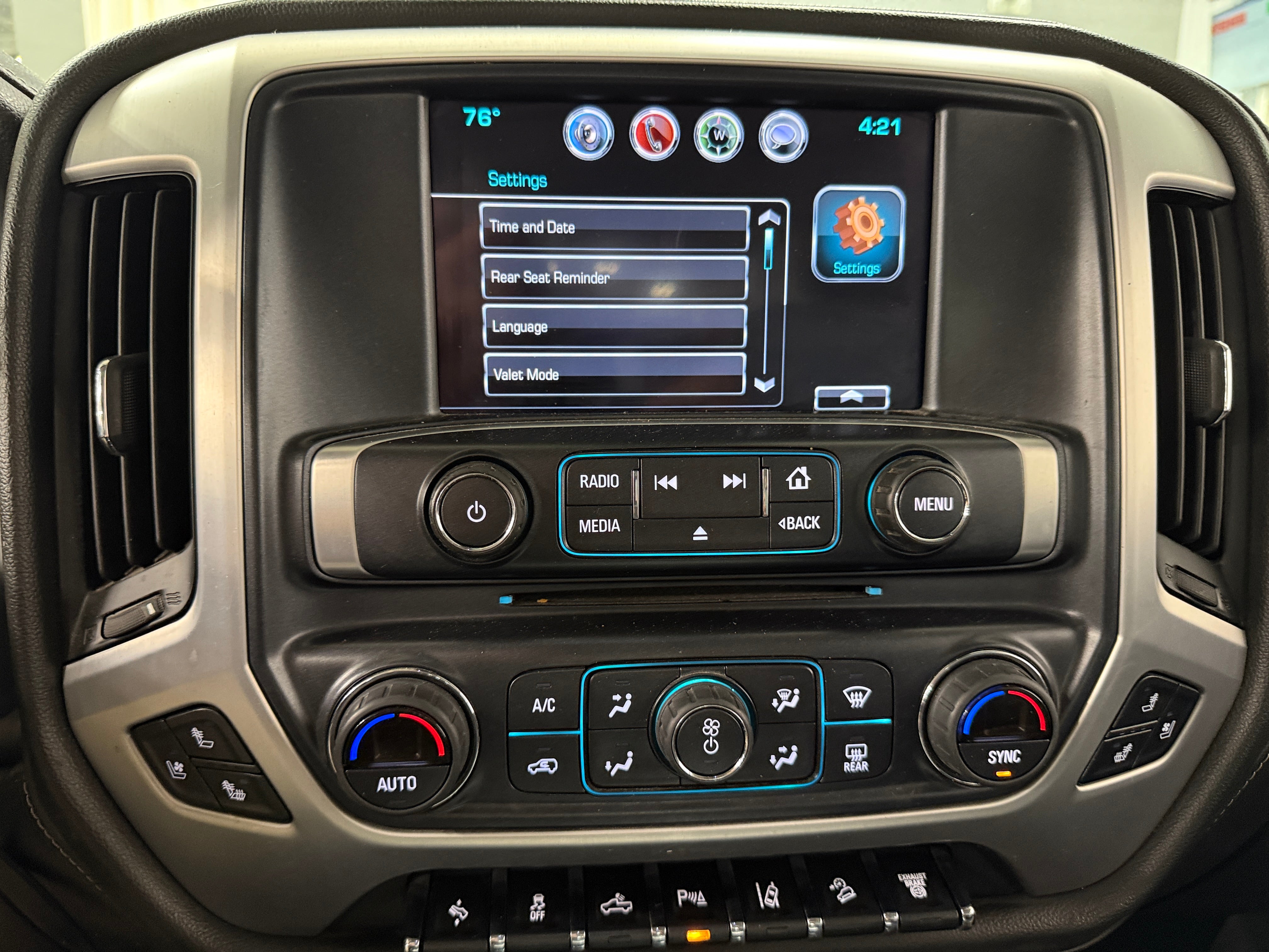 2018 GMC Sierra 2500 SLT 3