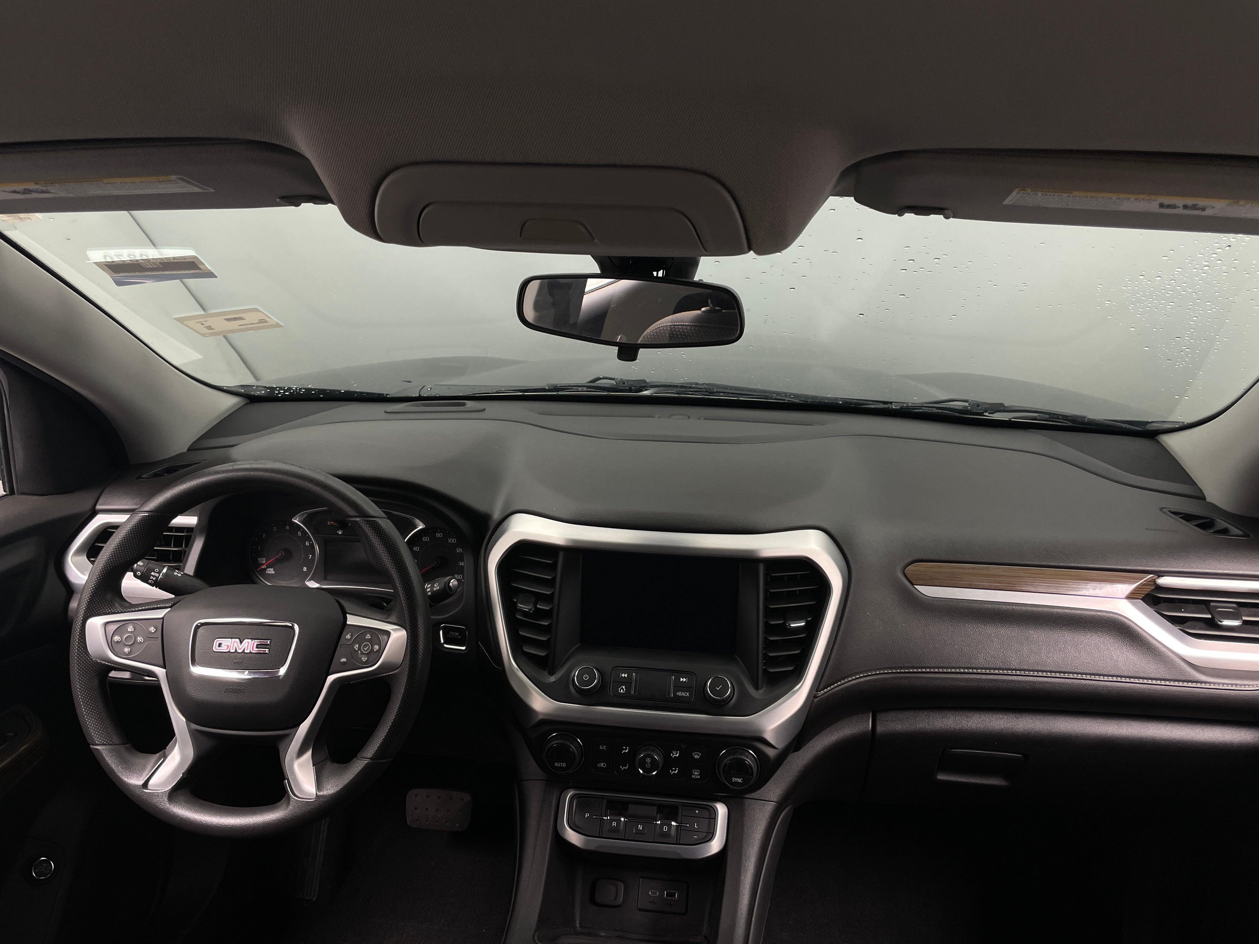 Thumbnail: 2022 GMC Acadia - 3
