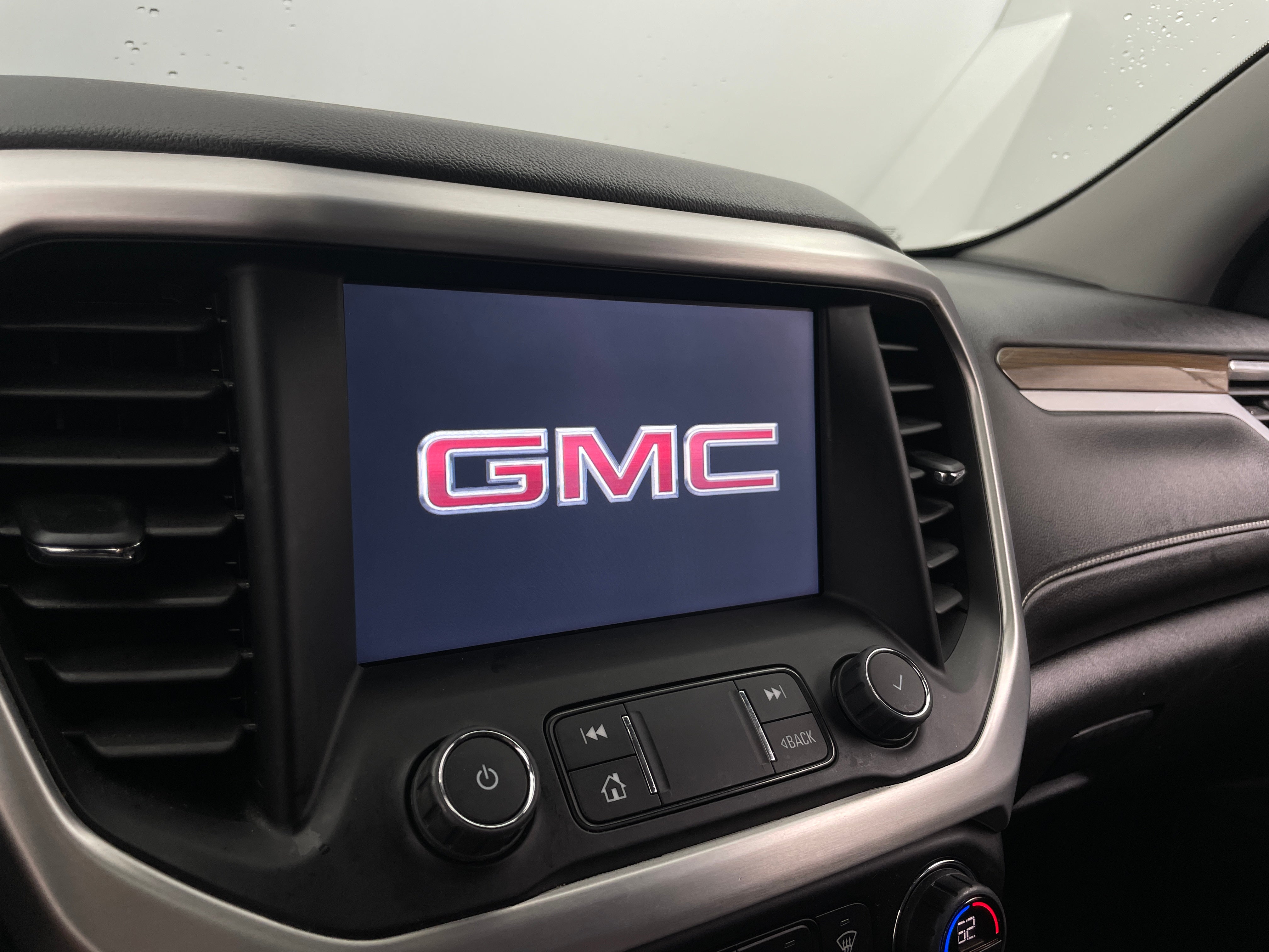 Thumbnail: 2022 GMC Acadia - 4