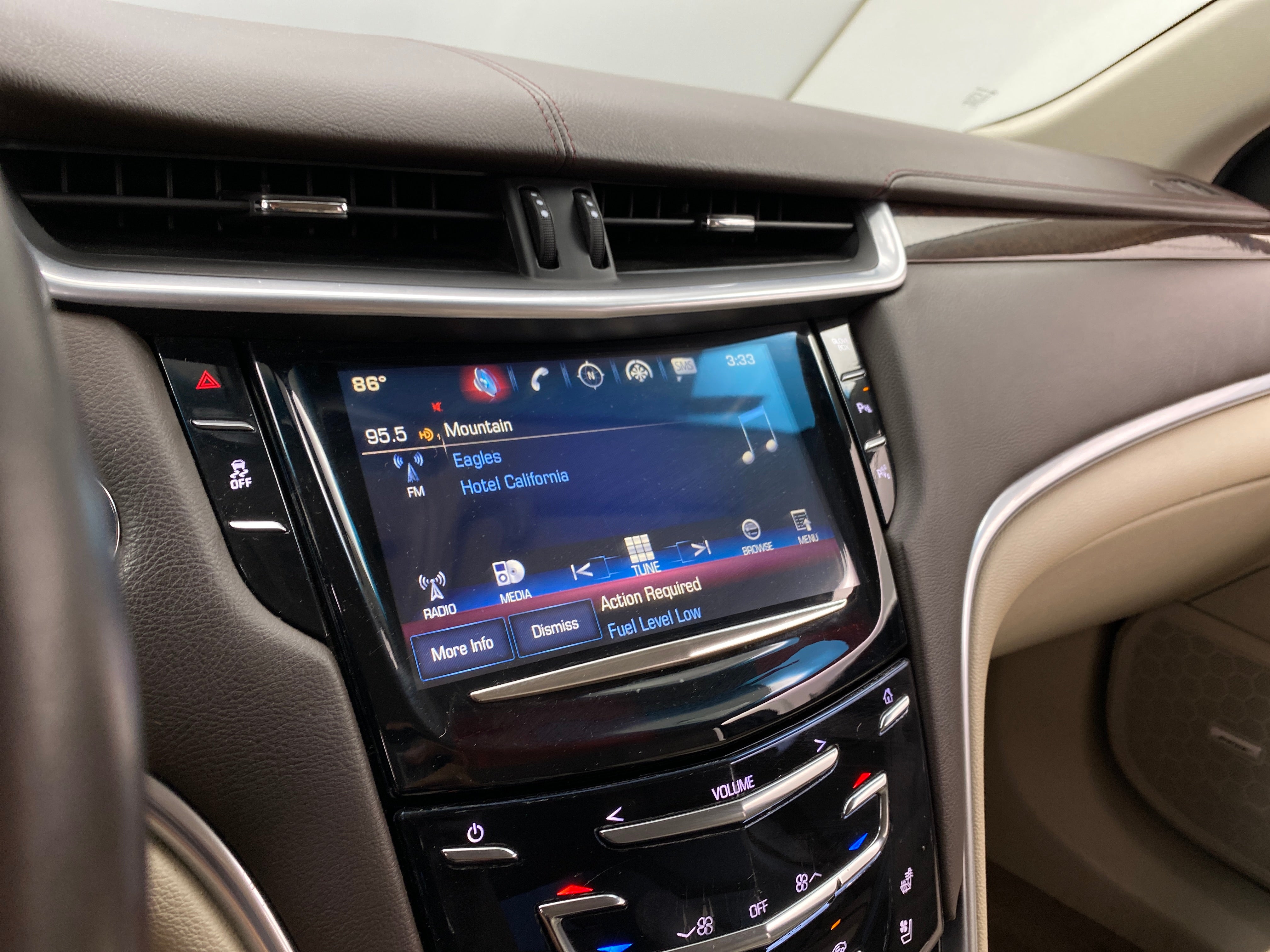 2017 Cadillac XTS Luxury 3