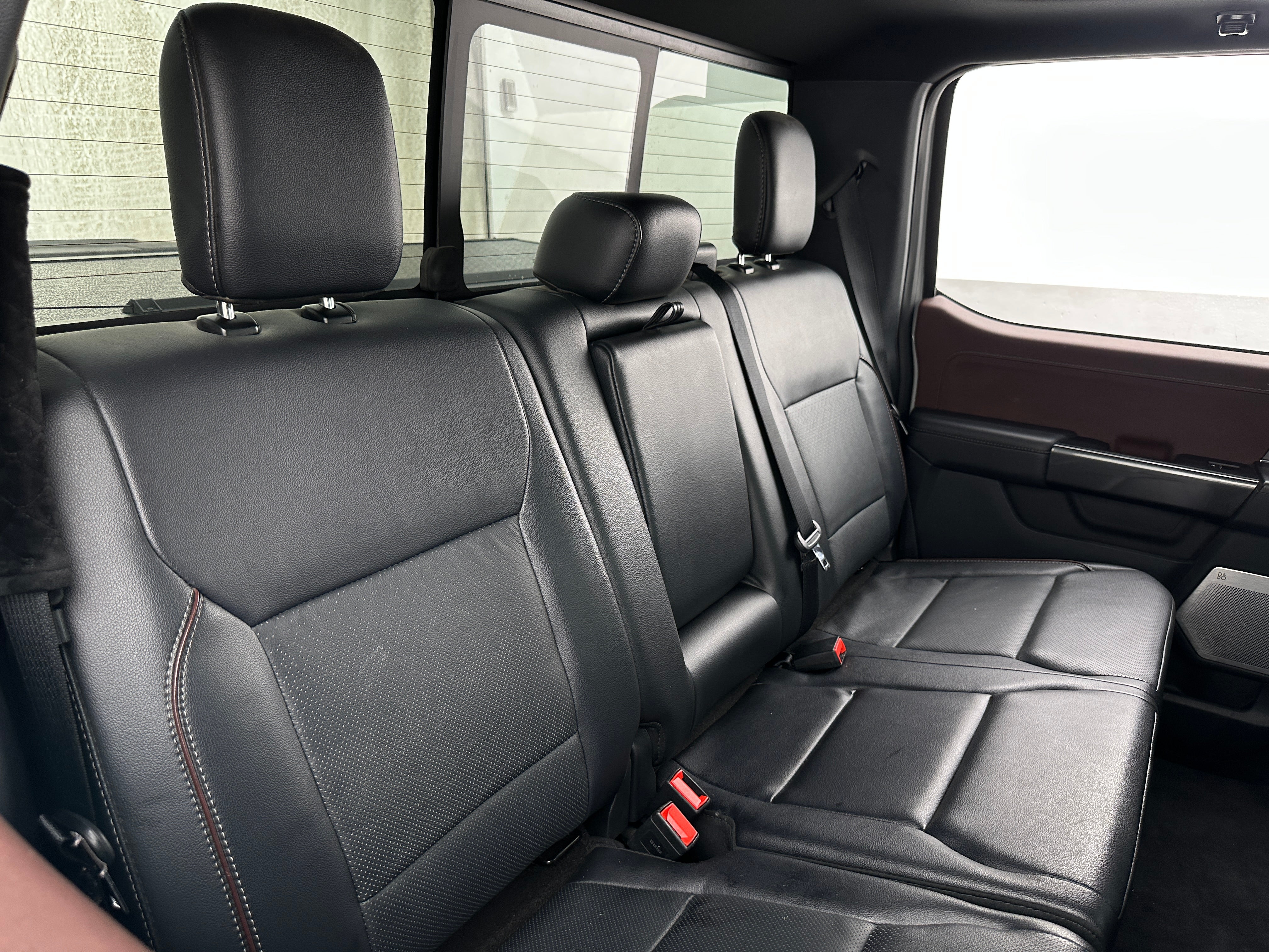 2023 Ford Econoline E-150 5