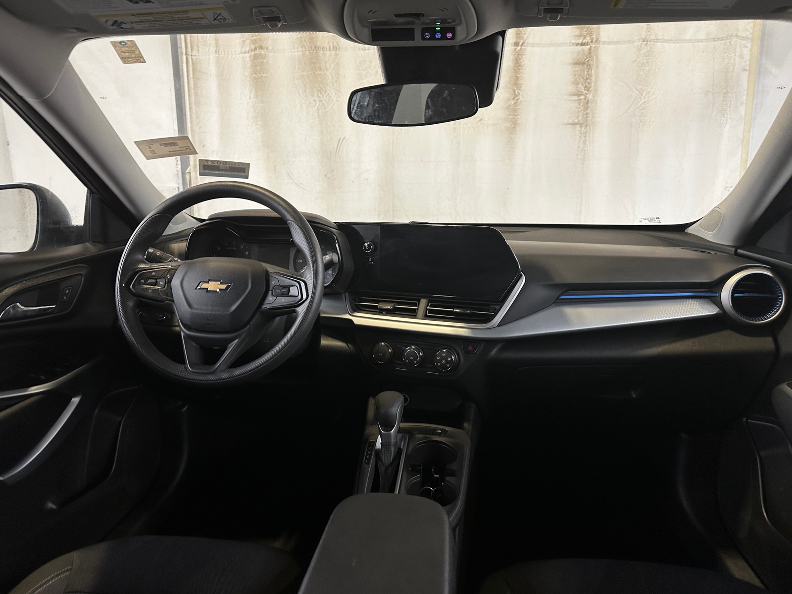 Thumbnail: 2025 Chevrolet Trax - 3