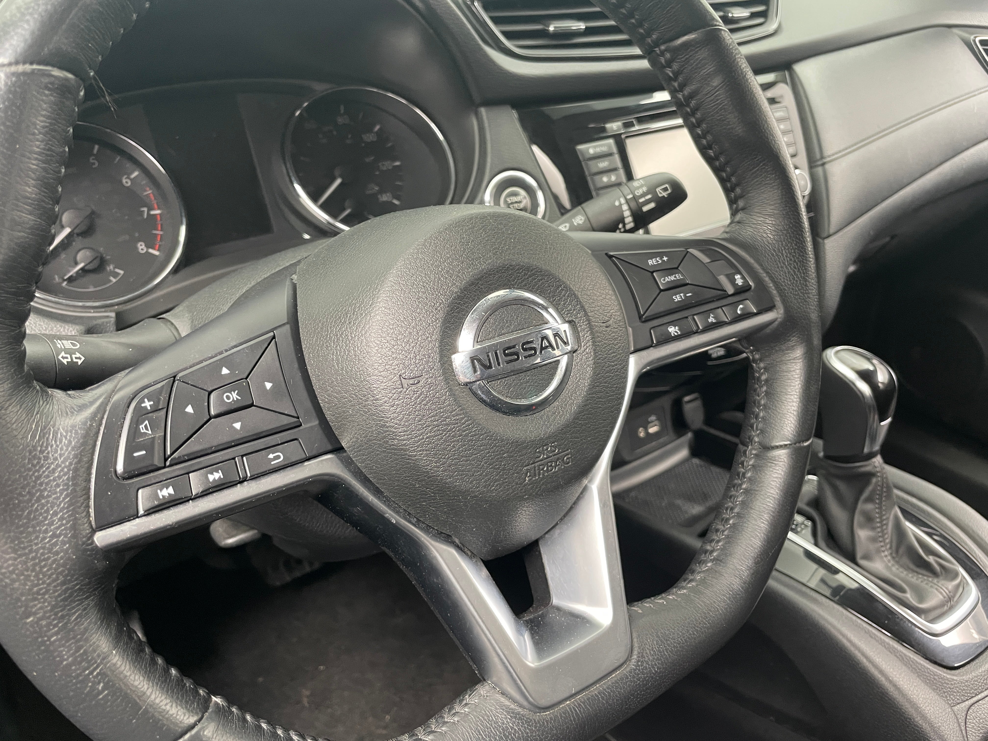 2018 Nissan Rogue SV 5