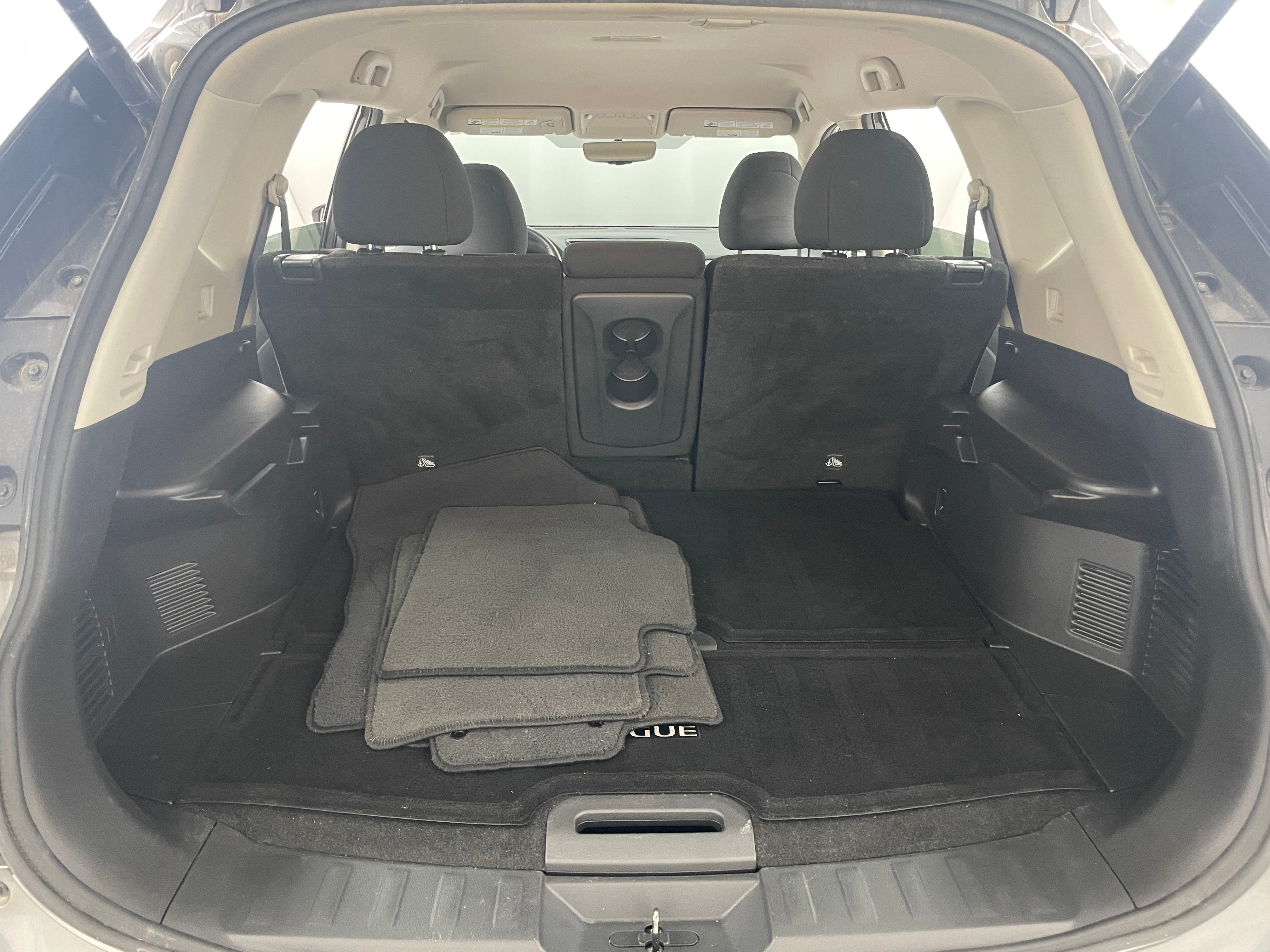 2018 Nissan Rogue SV 7