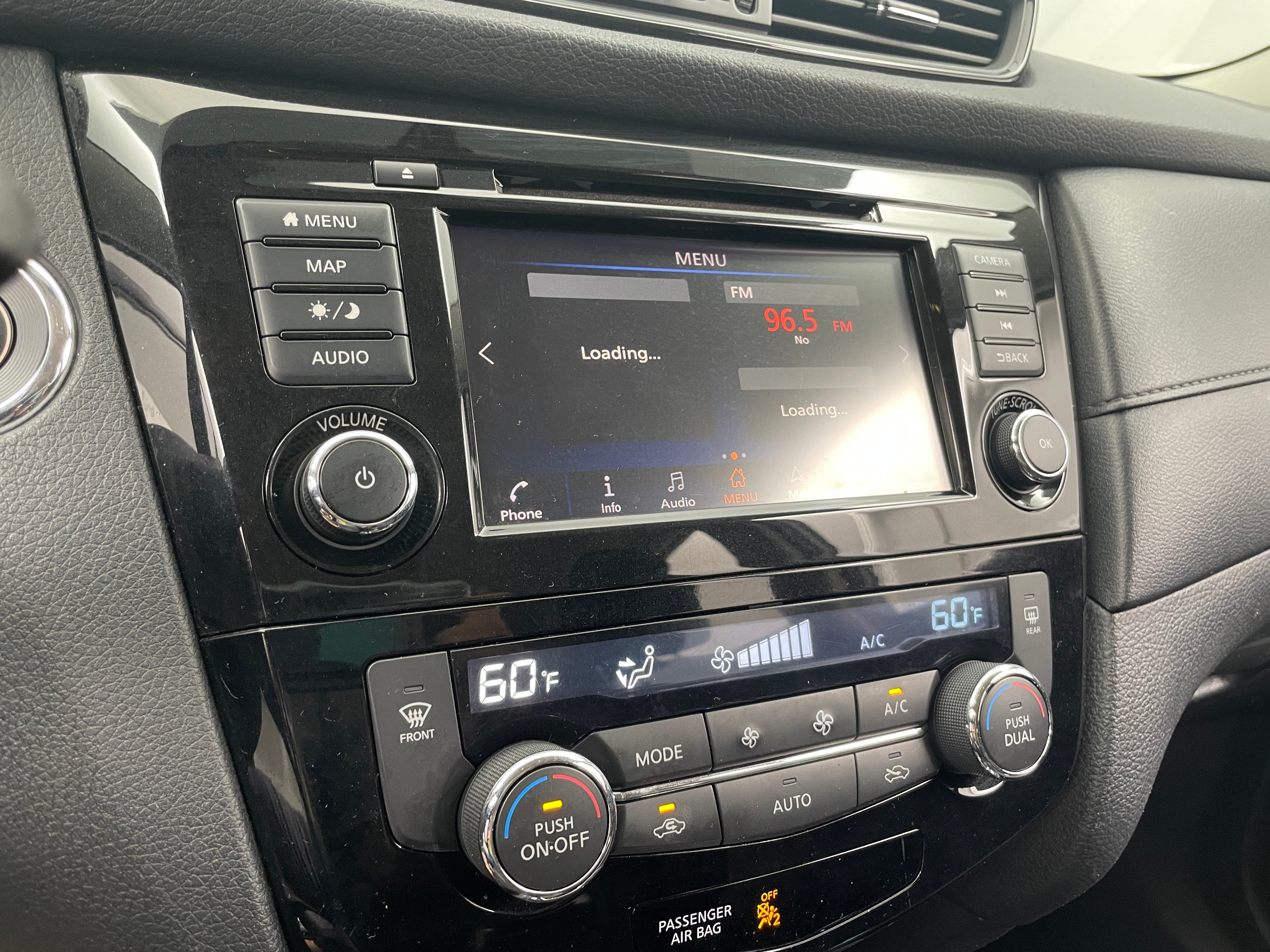 2018 Nissan Rogue SV 4