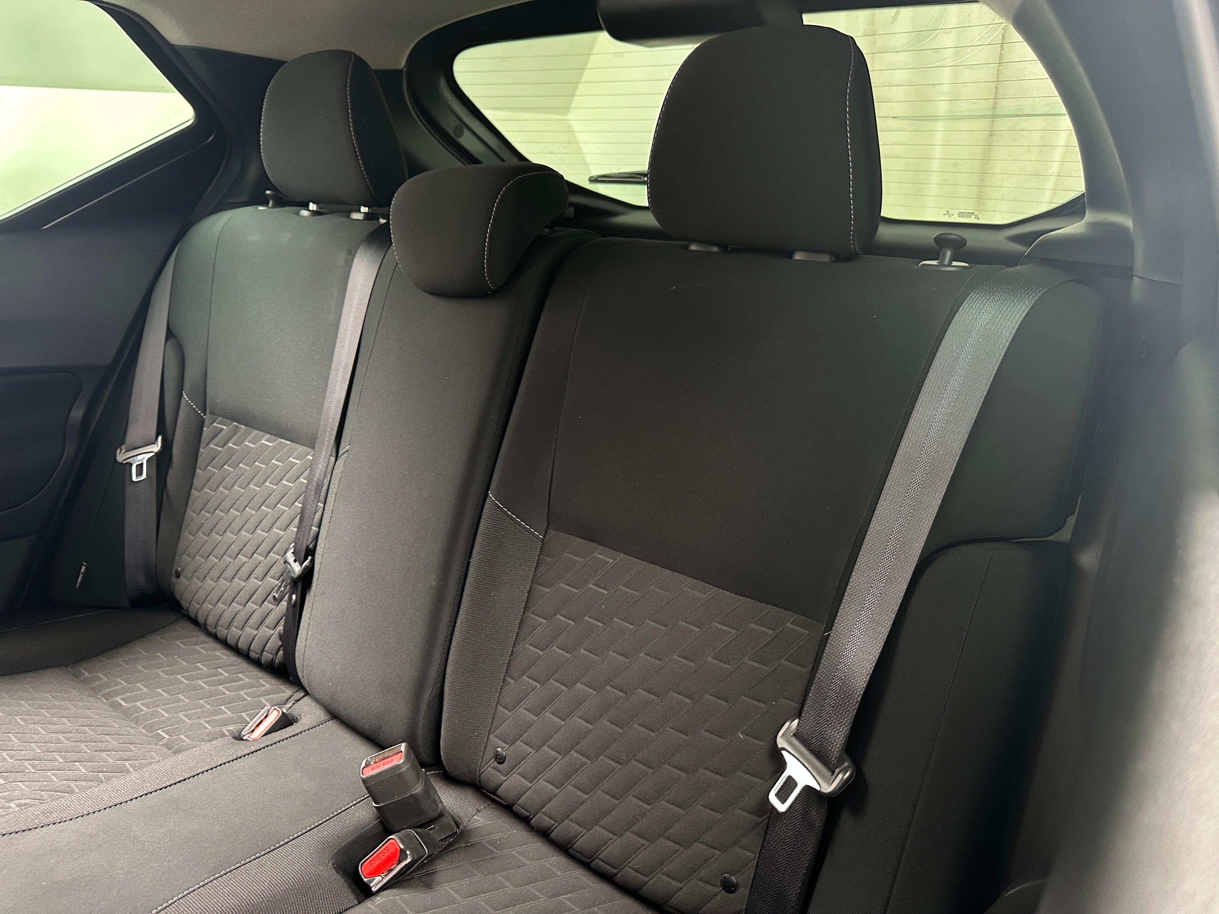 2021 Nissan Kicks S 6