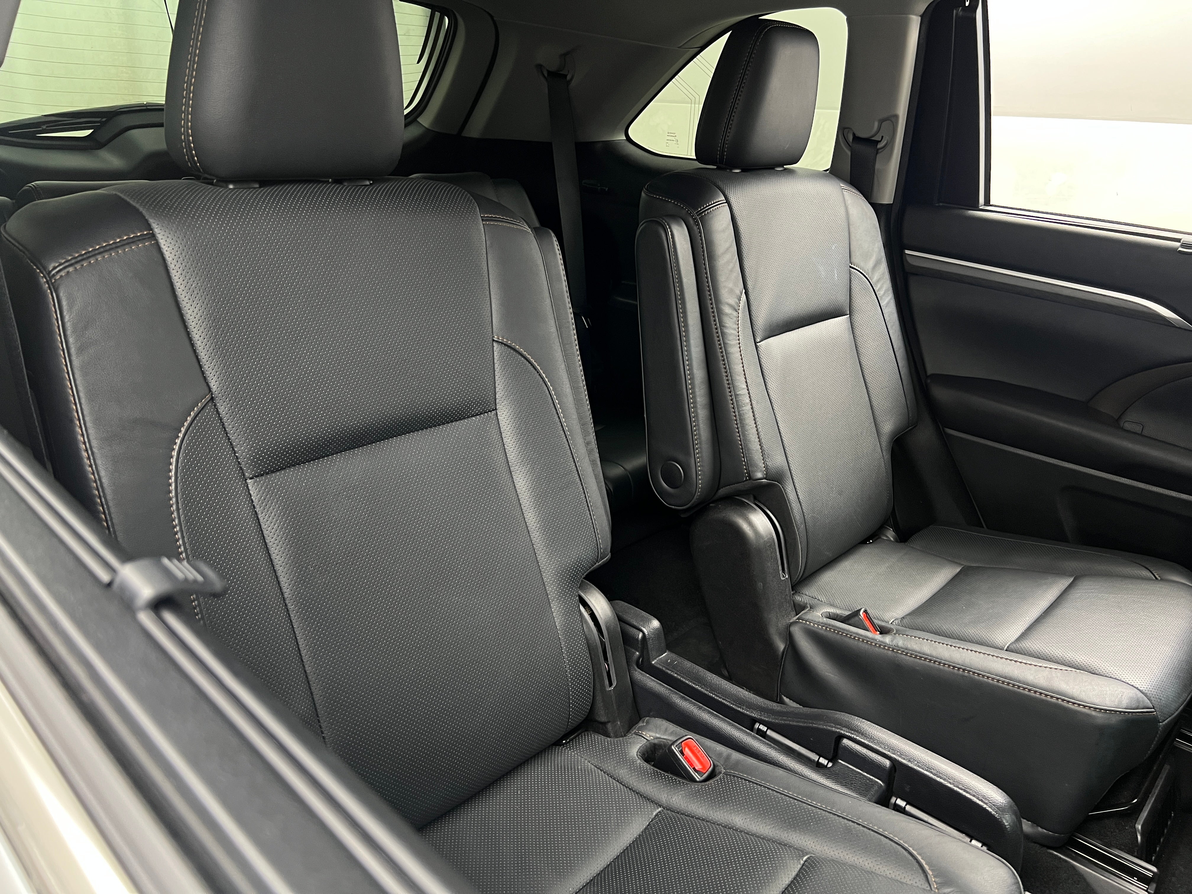 2017 Toyota Highlander Limited Platinum 5
