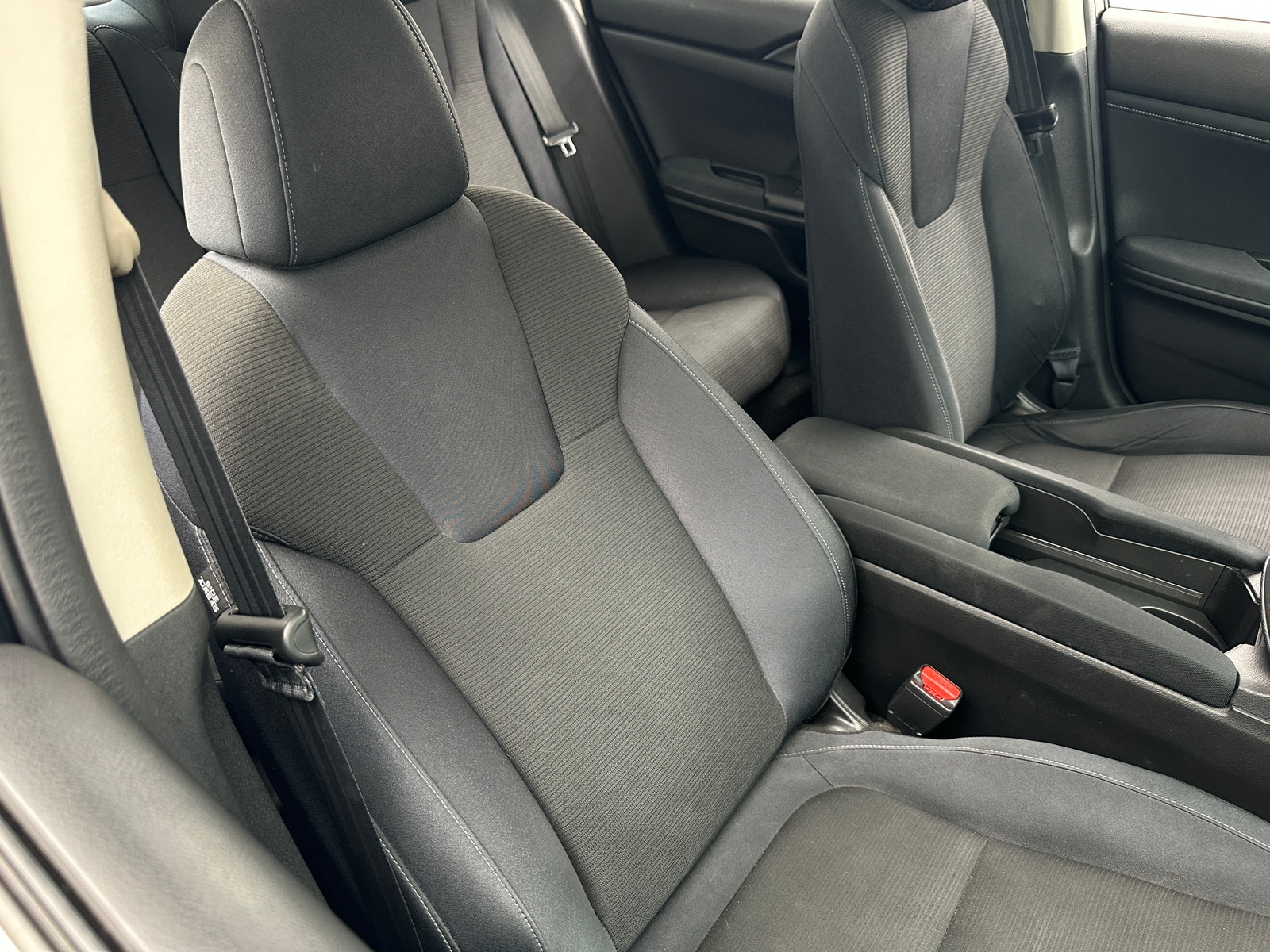 Thumbnail: 2019 Honda Insight - 2