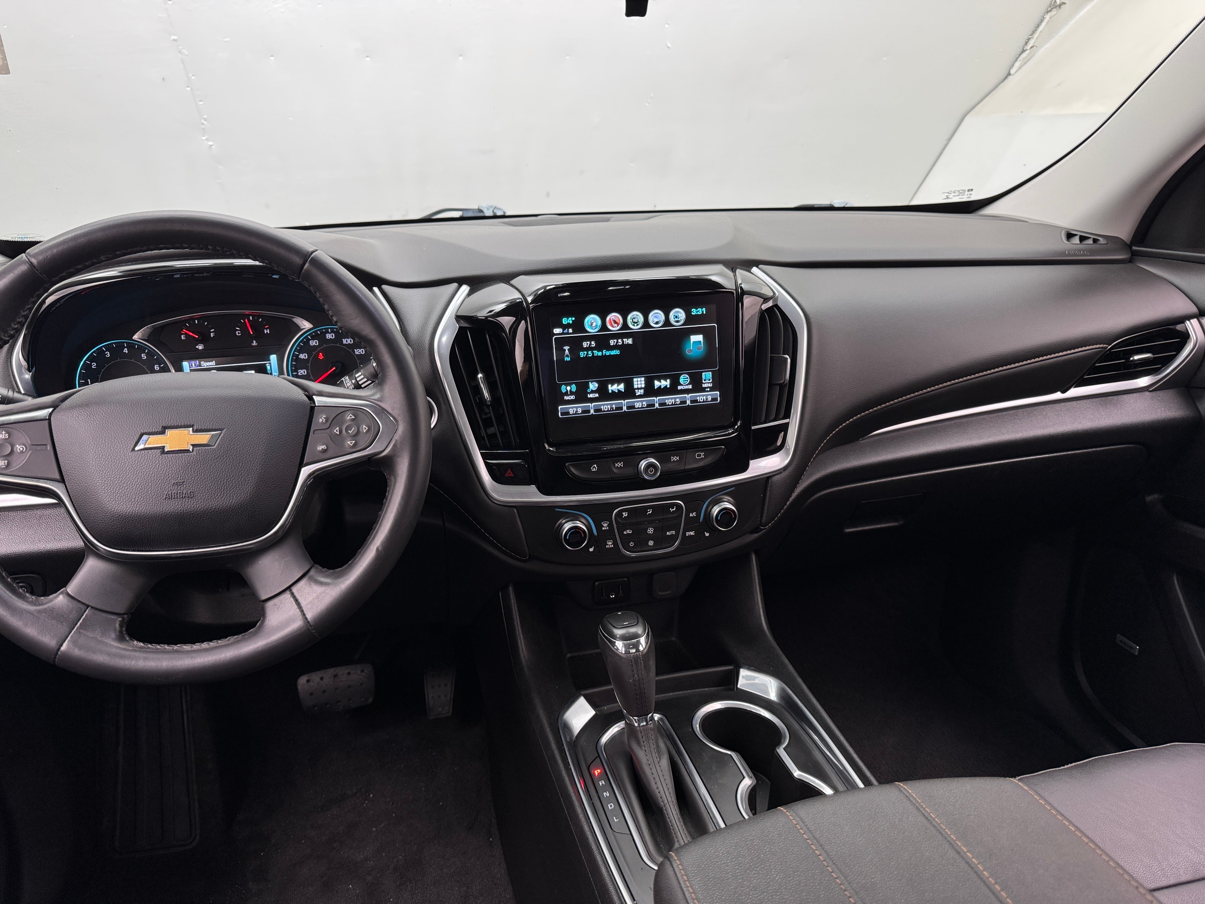 Thumbnail: 2019 Chevrolet Traverse - 2