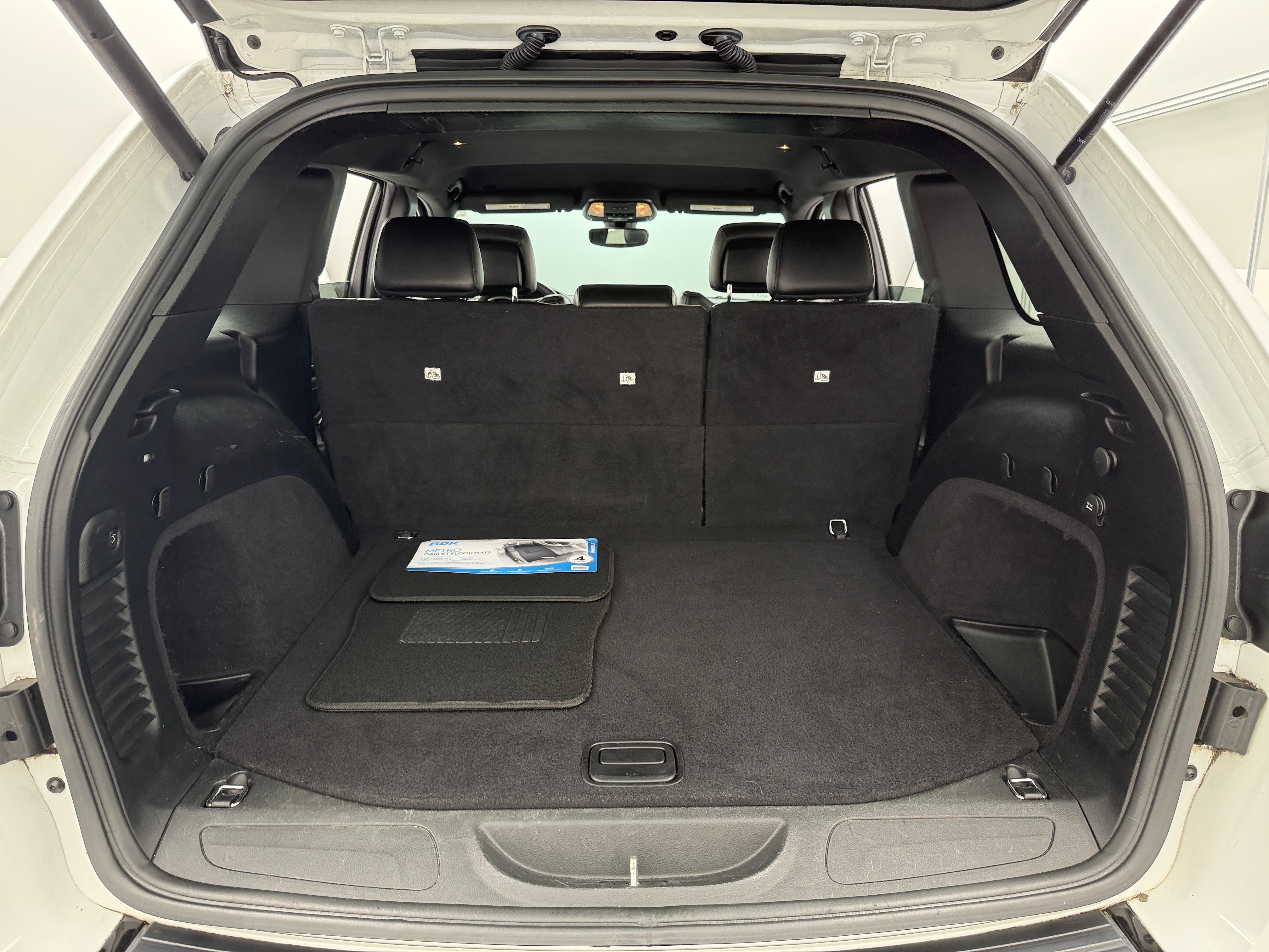 2017 Jeep Grand Cherokee Altitude 6