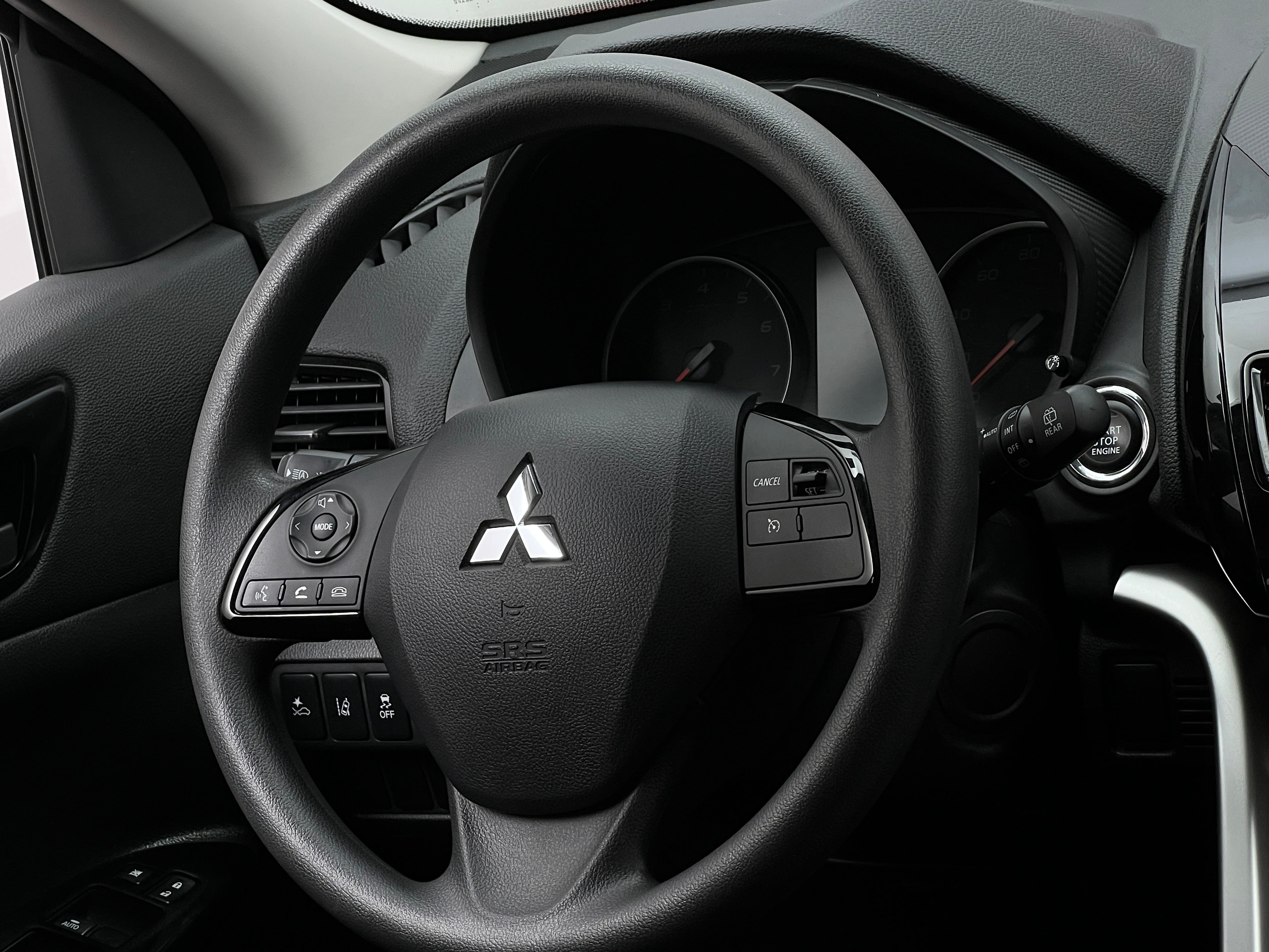 2024 Mitsubishi Eclipse Cross LE 5