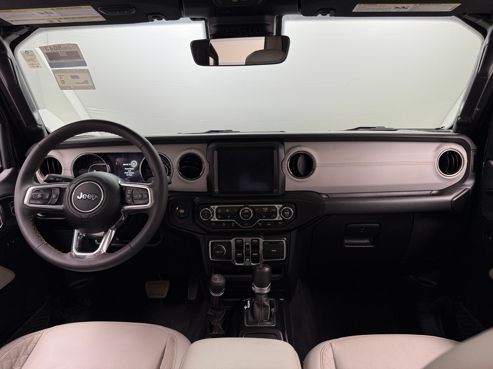 Thumbnail: 2023 Jeep Gladiator - 3