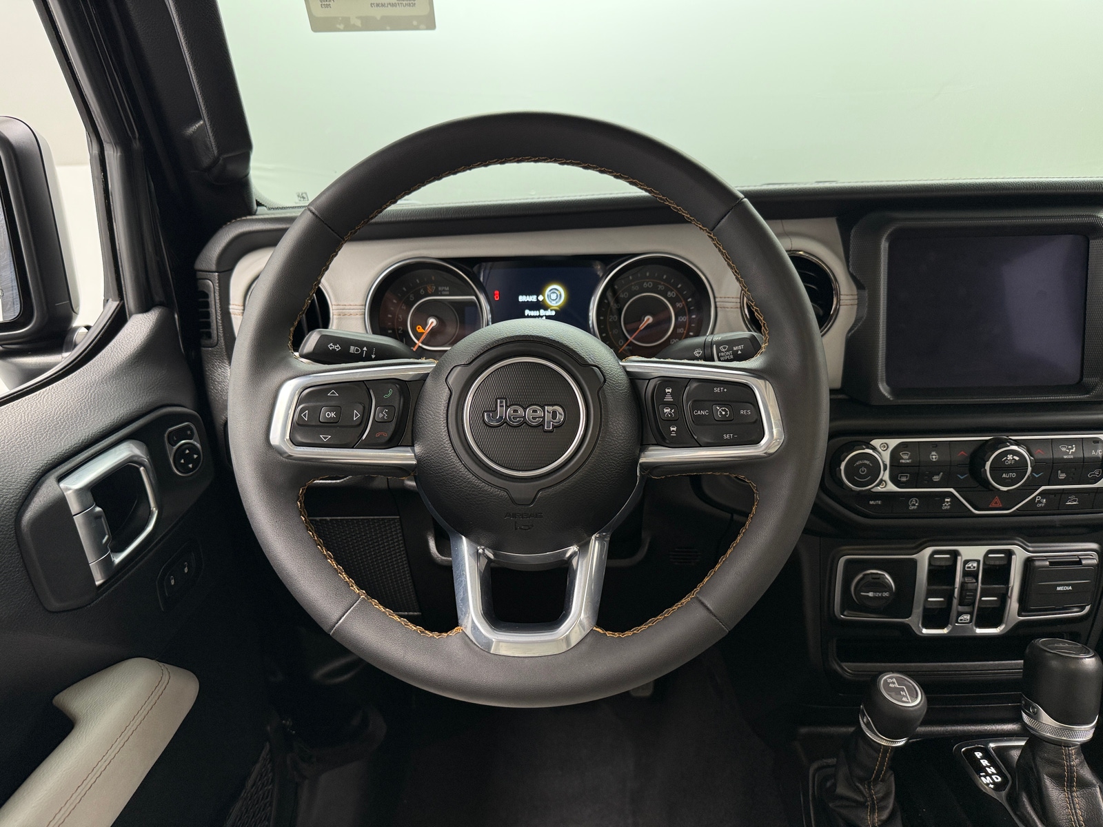 Thumbnail: 2023 Jeep Gladiator - 5