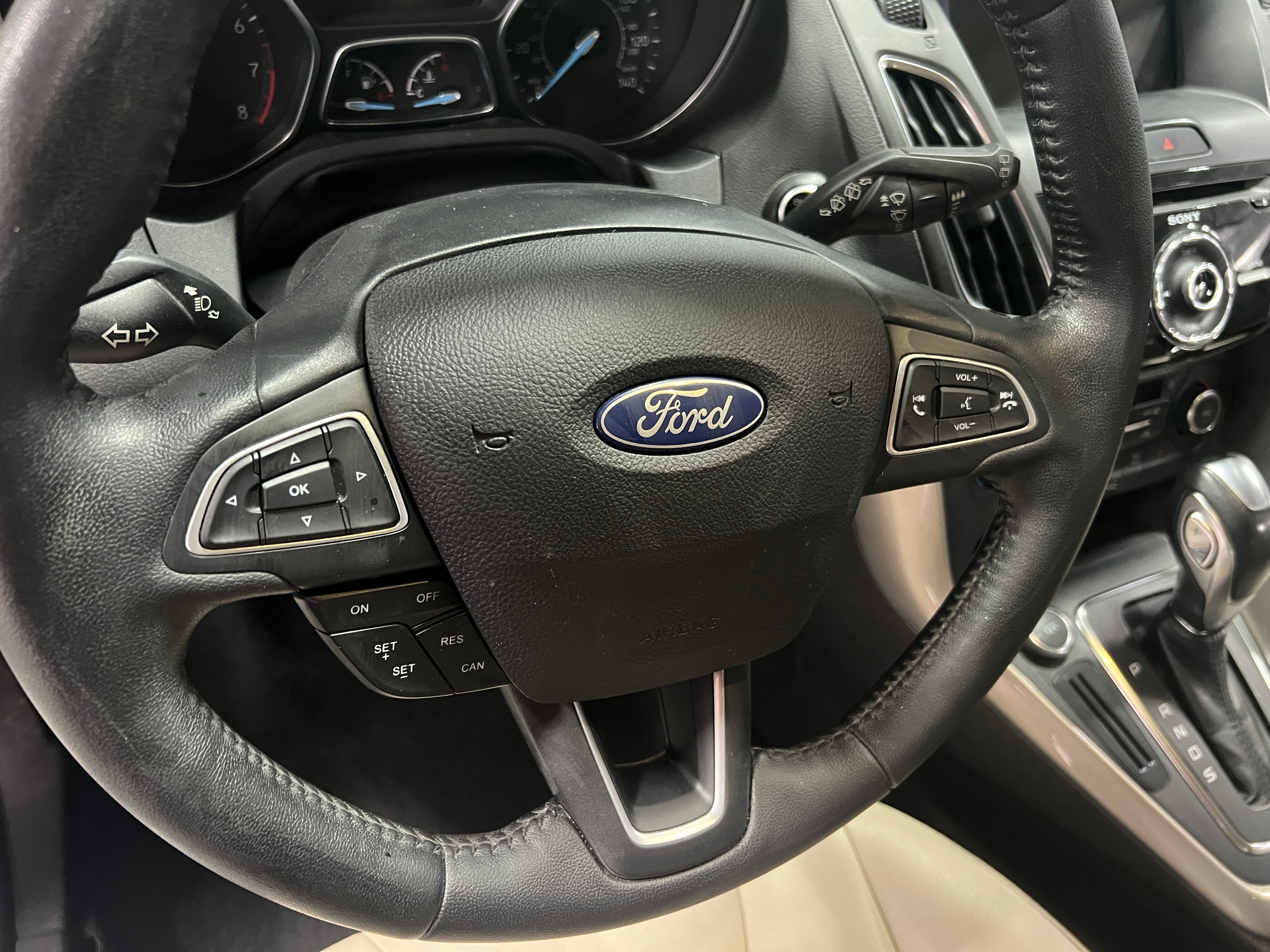 2016 Ford Focus Titanium 4