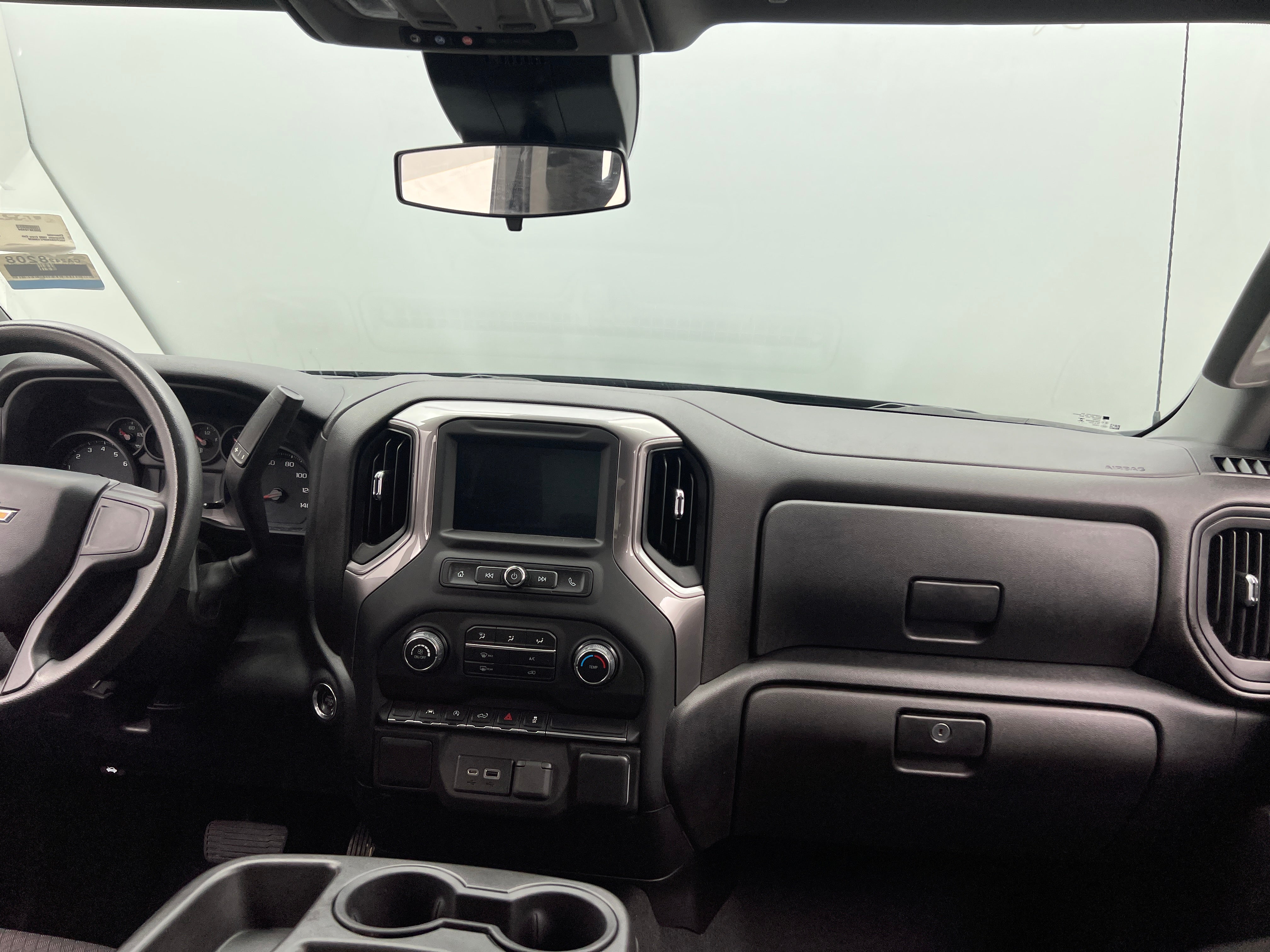 2023 Chevrolet Silverado 1500 Custom 3
