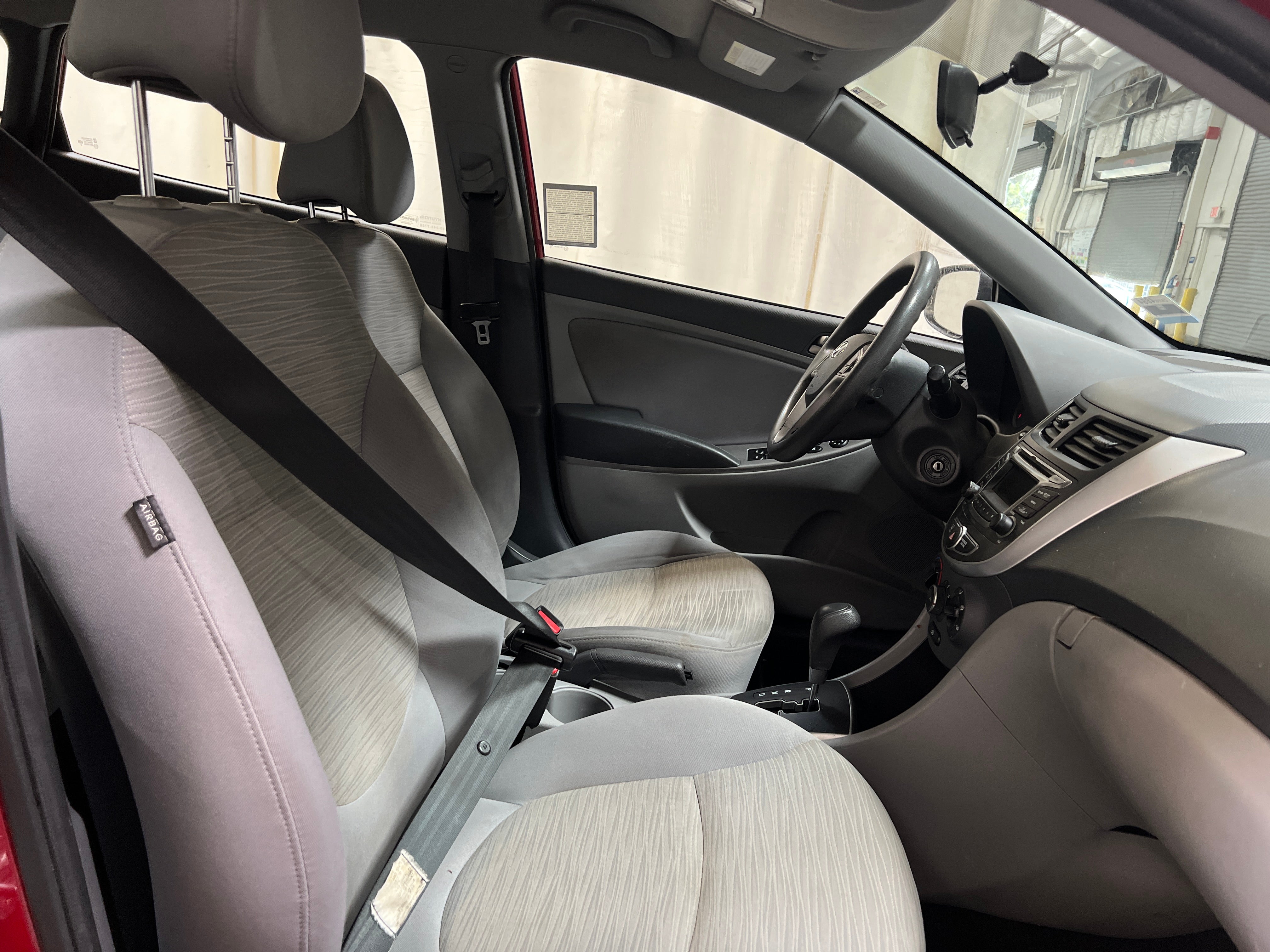 2017 Hyundai Accent SE 2