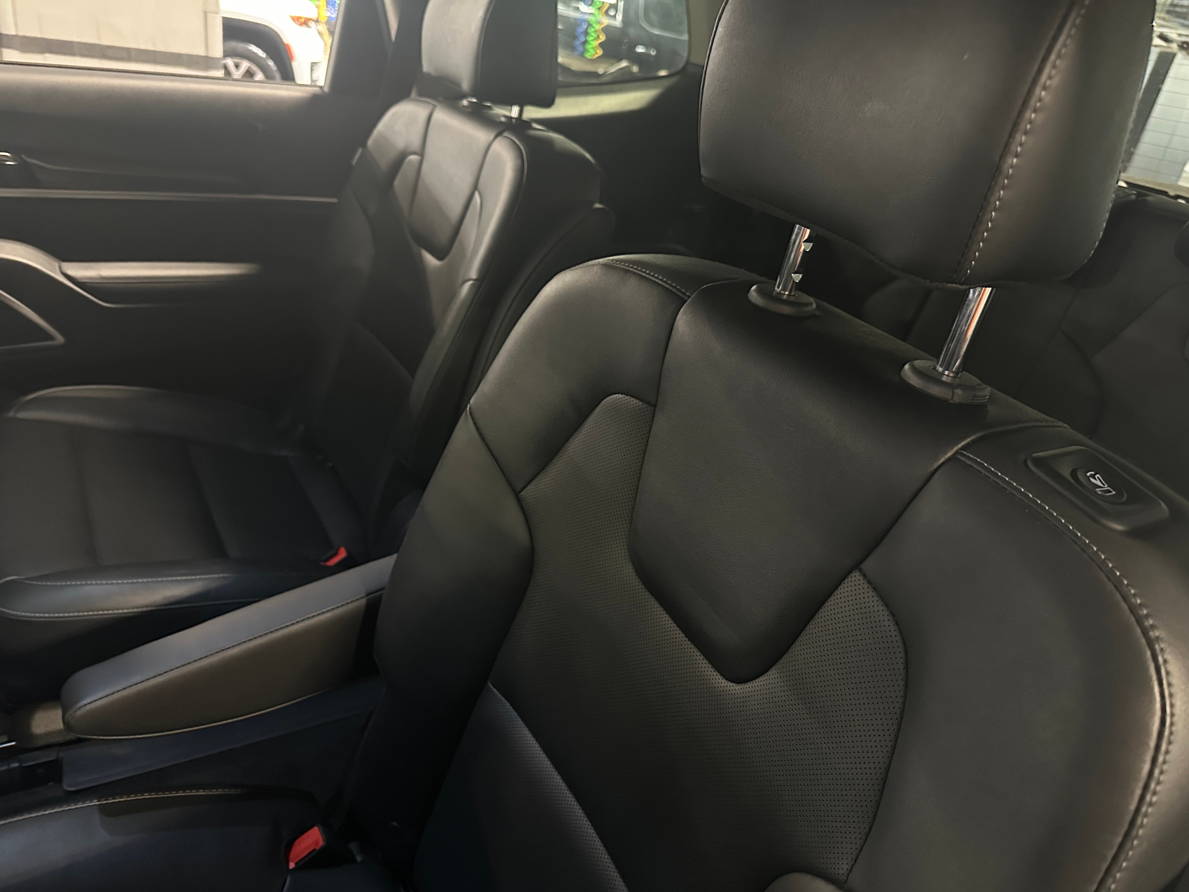 2023 Kia Telluride S 5