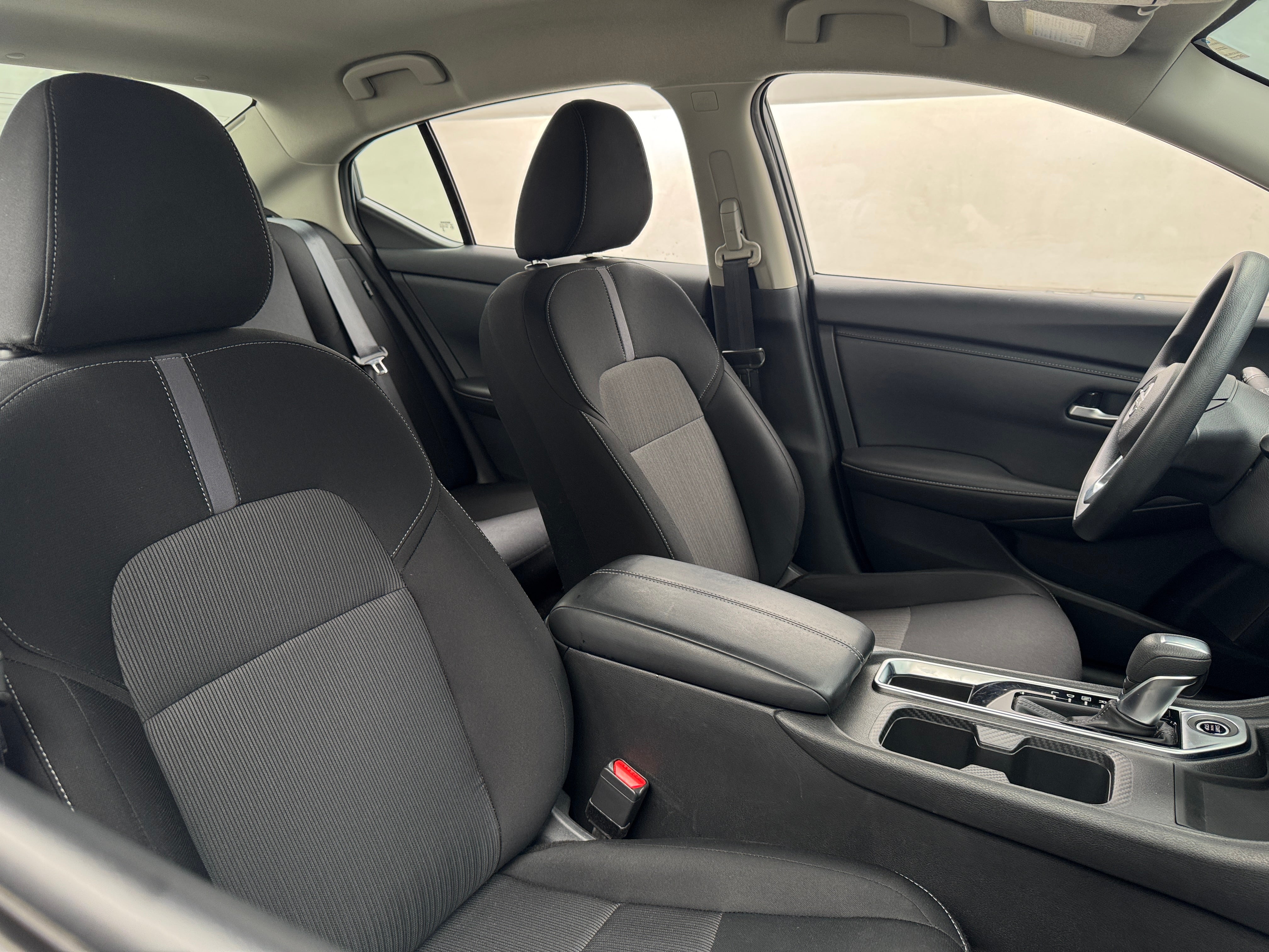 2024 Nissan Sentra SV 2
