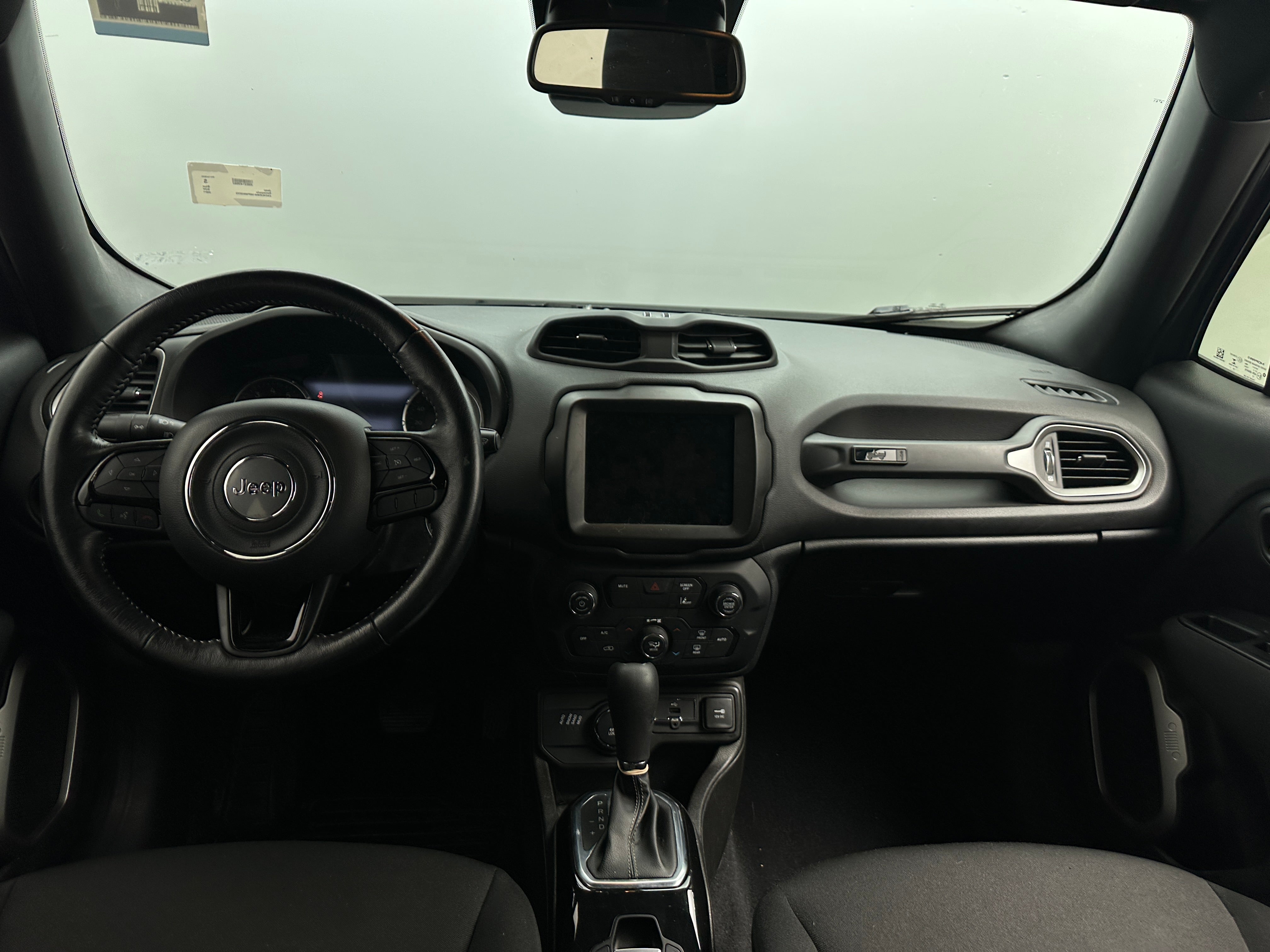 2021 Jeep Renegade 80th Anniversary 3