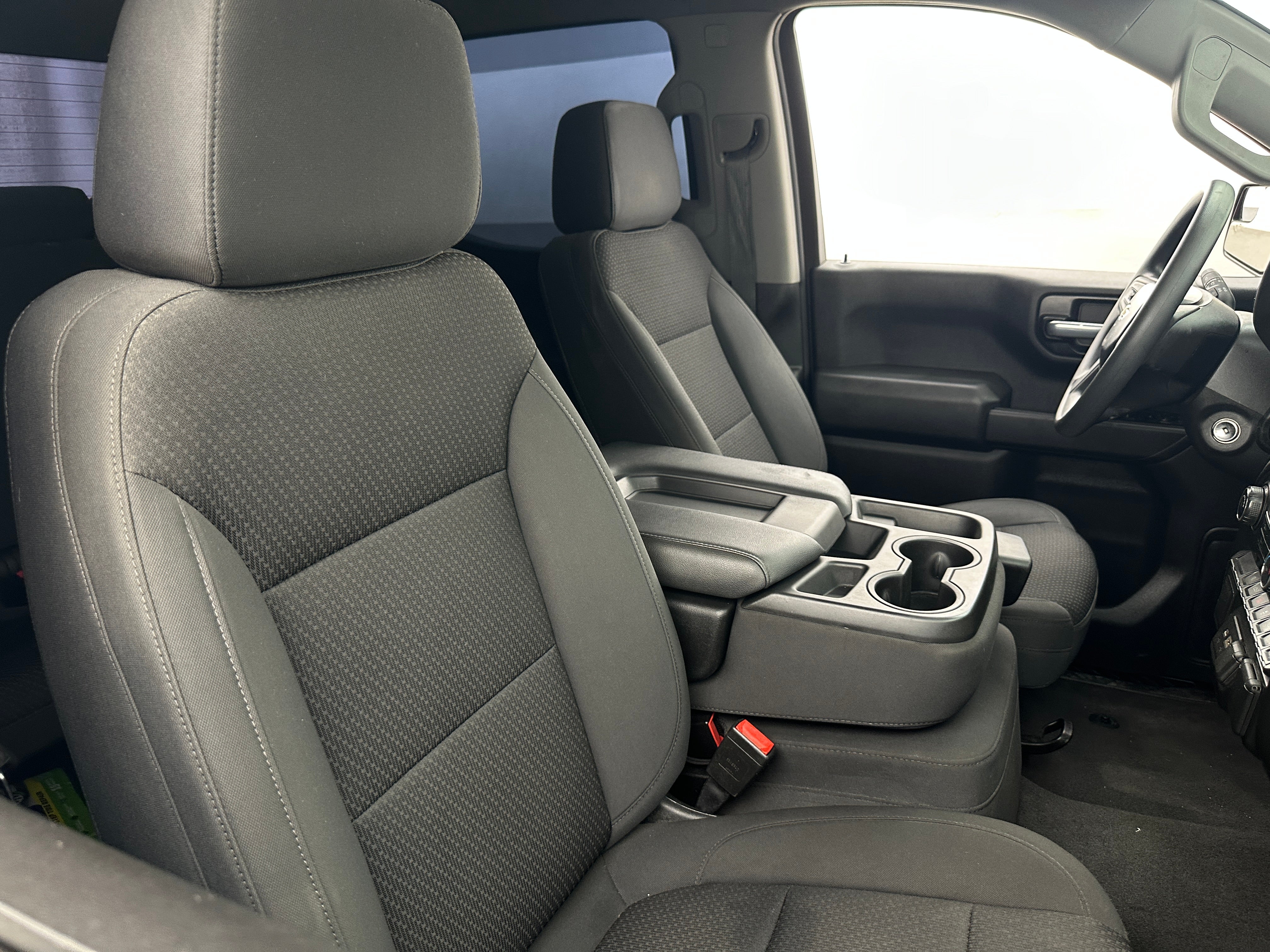 Thumbnail: 2021 Chevrolet Silverado 1500 - 2