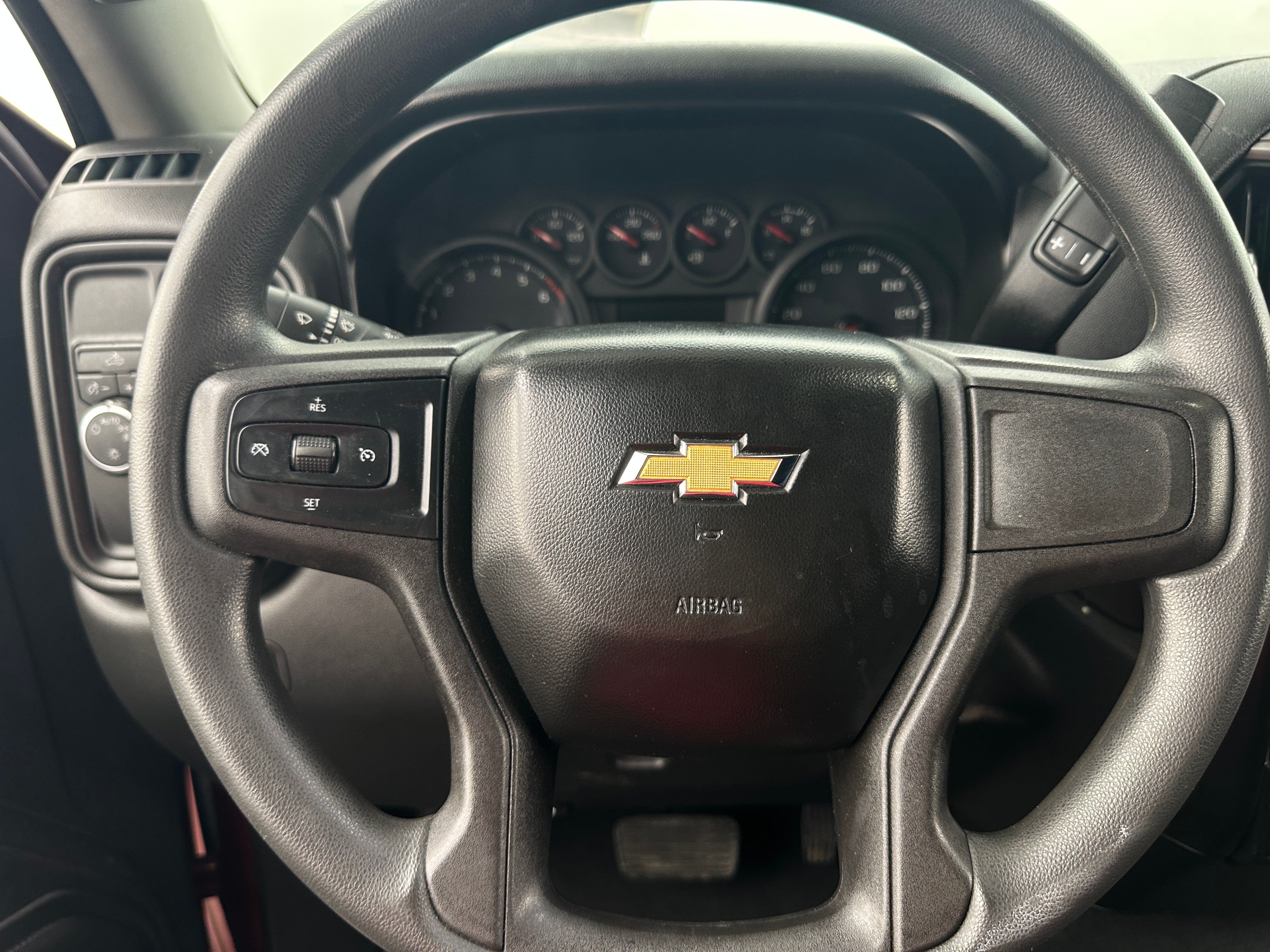 Thumbnail: 2021 Chevrolet Silverado 1500 - 5