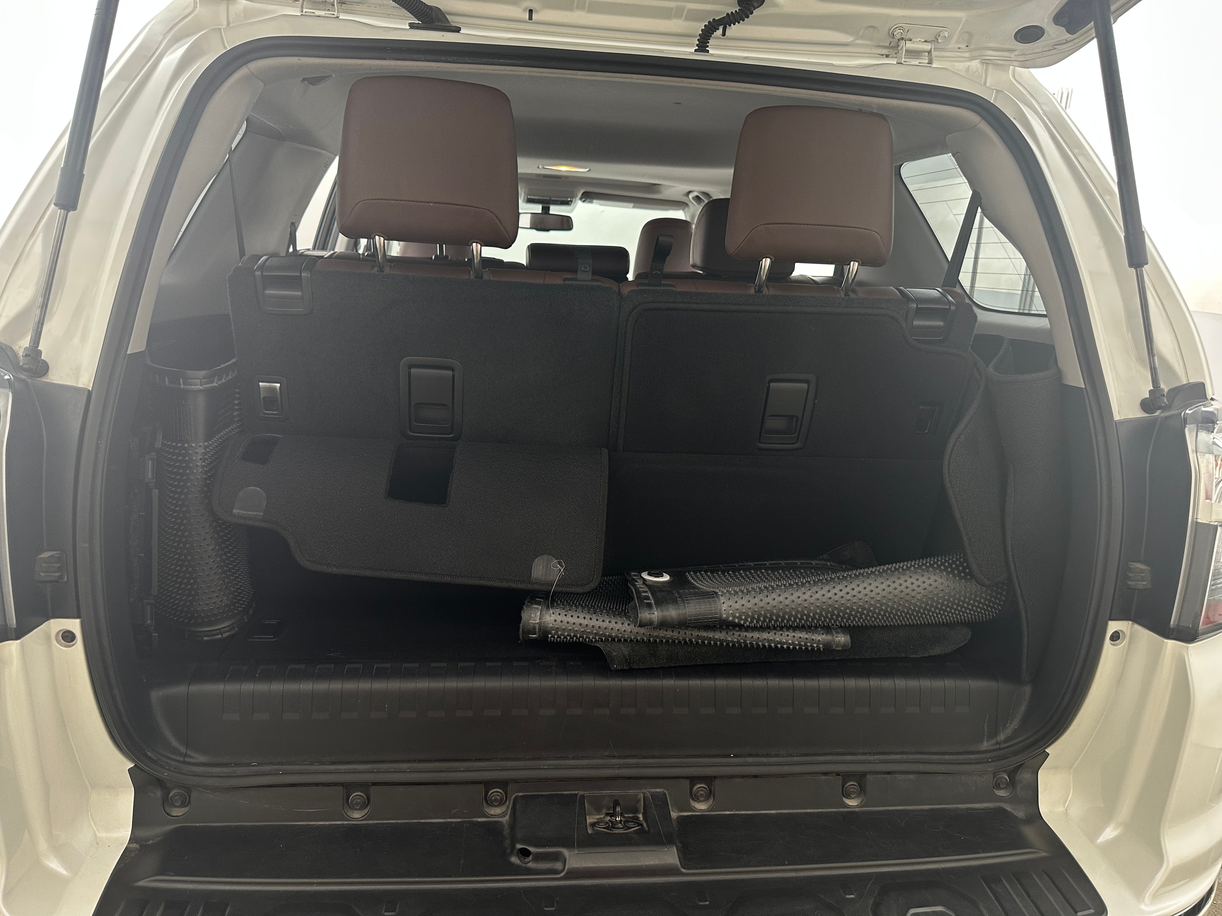 2016 Toyota 4Runner Limited 7