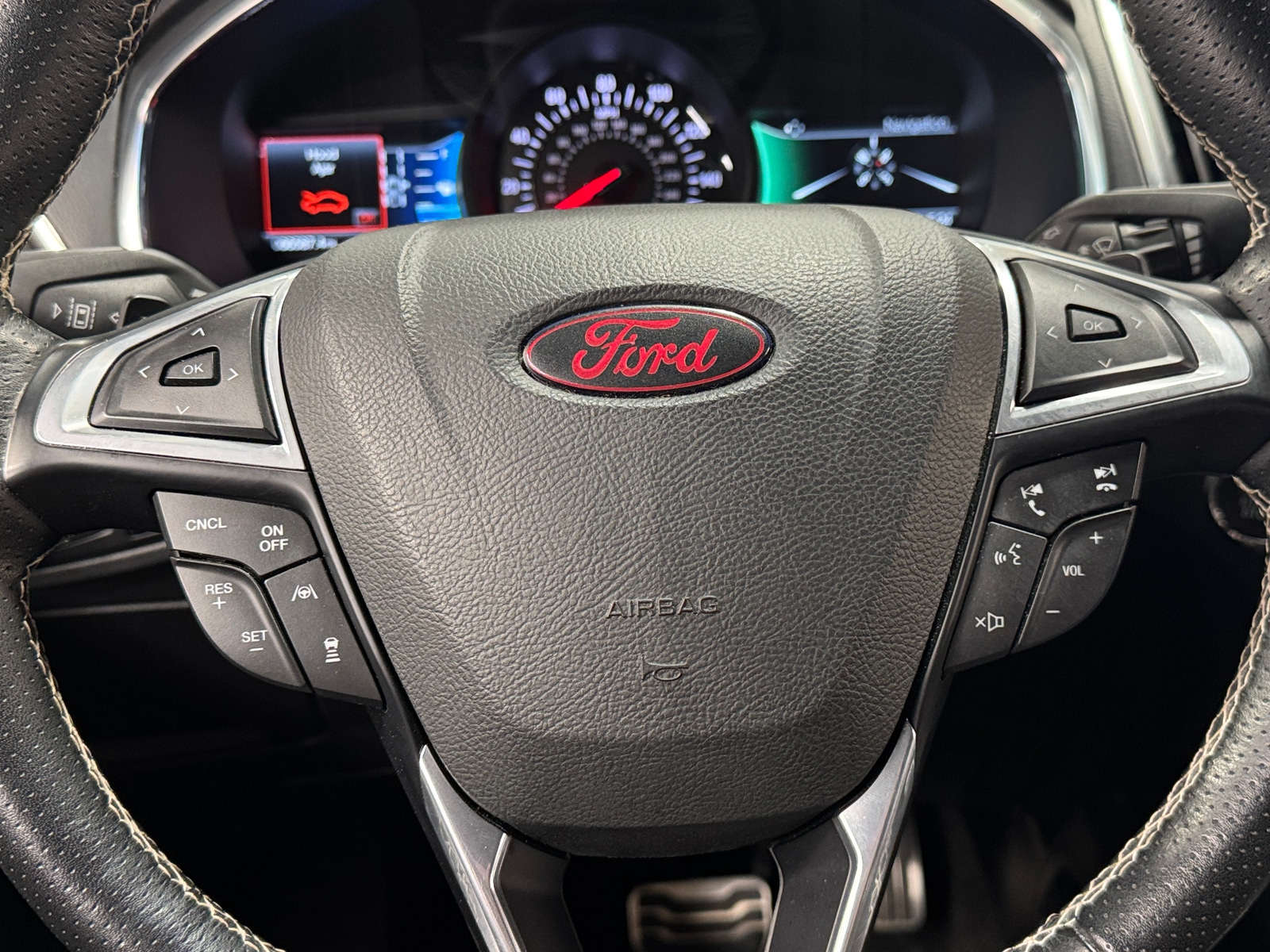 Thumbnail: 2019 Ford Edge - 4
