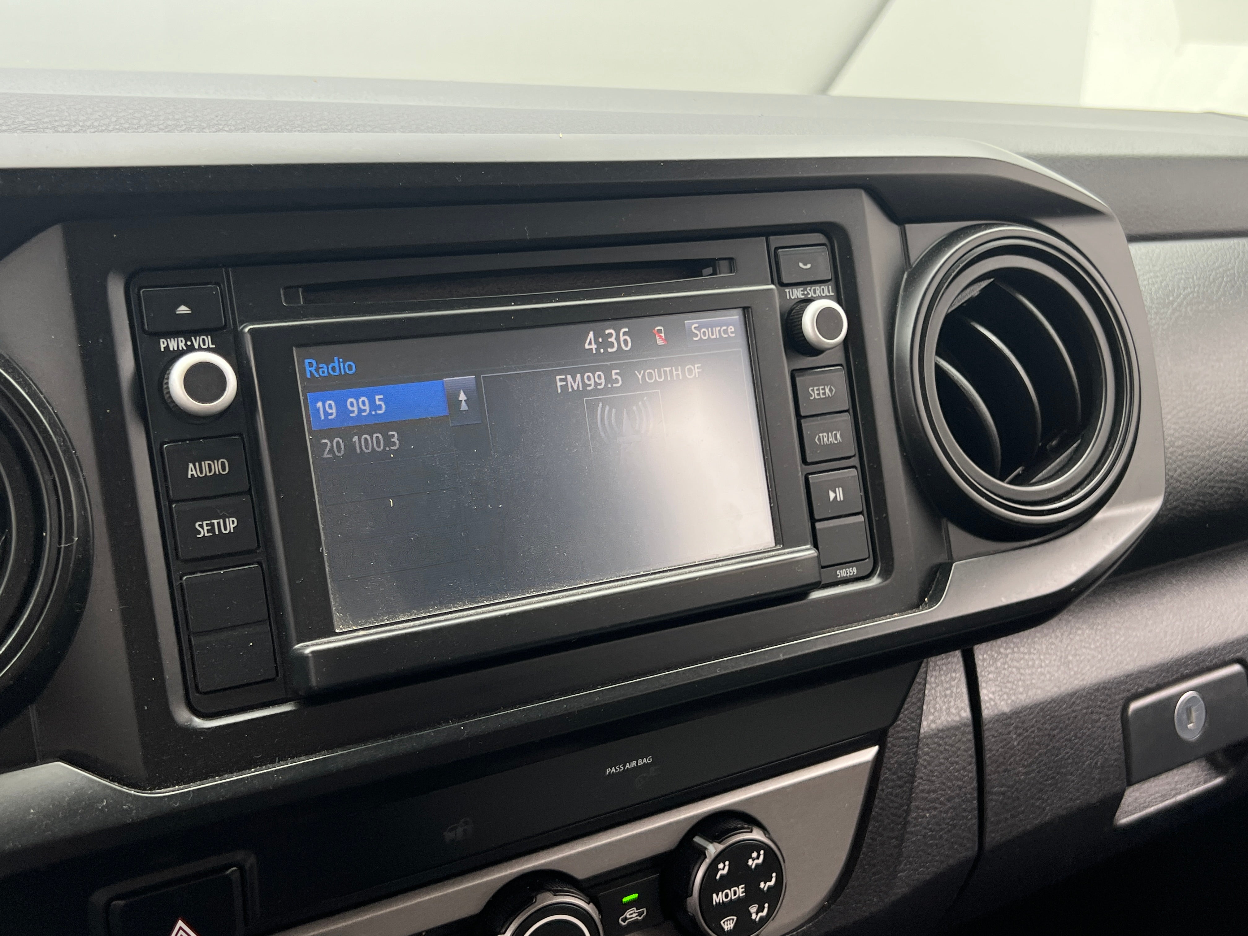 2019 Toyota Tacoma SR5 4