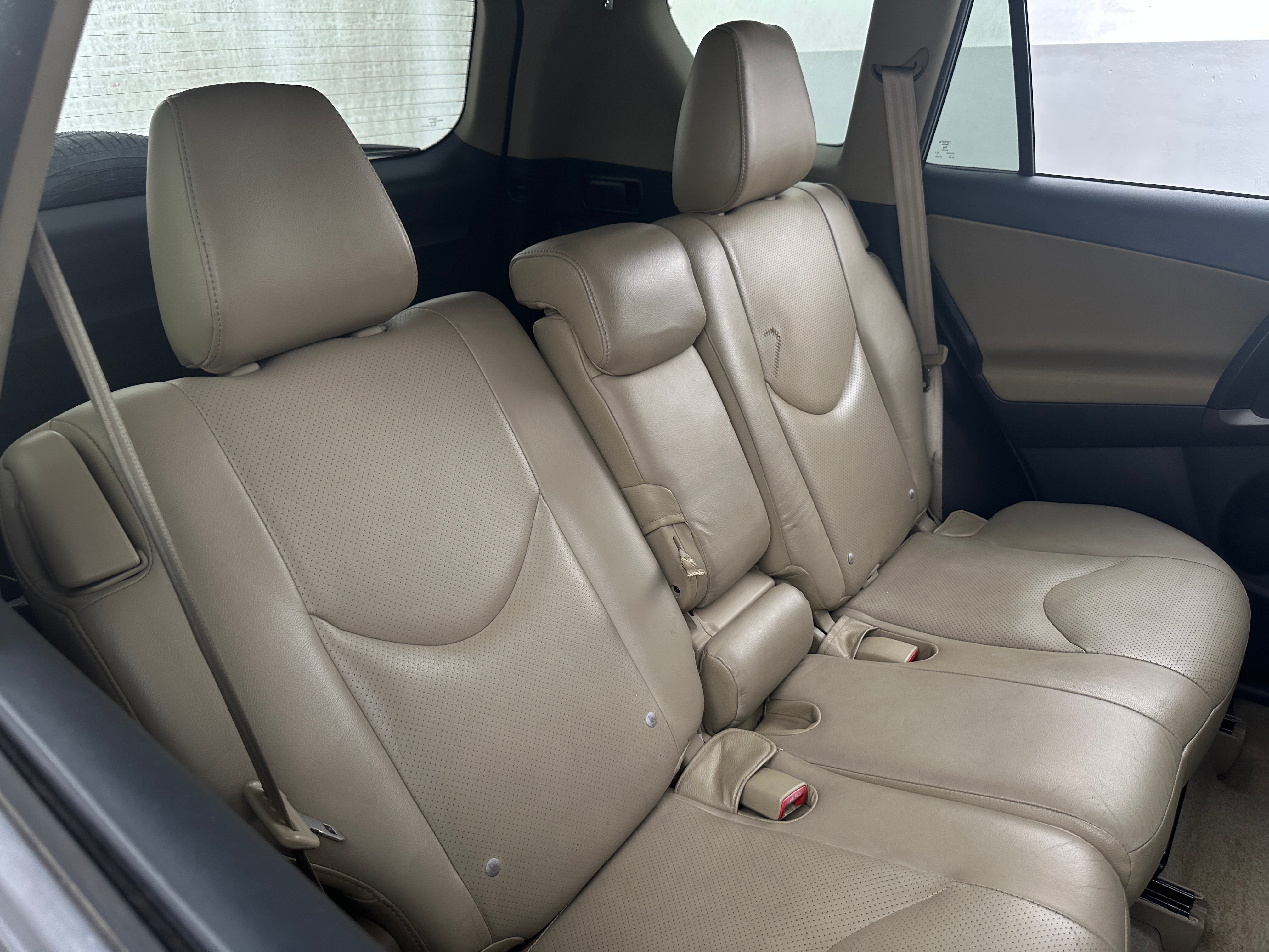 2012 Toyota RAV4 Base 6
