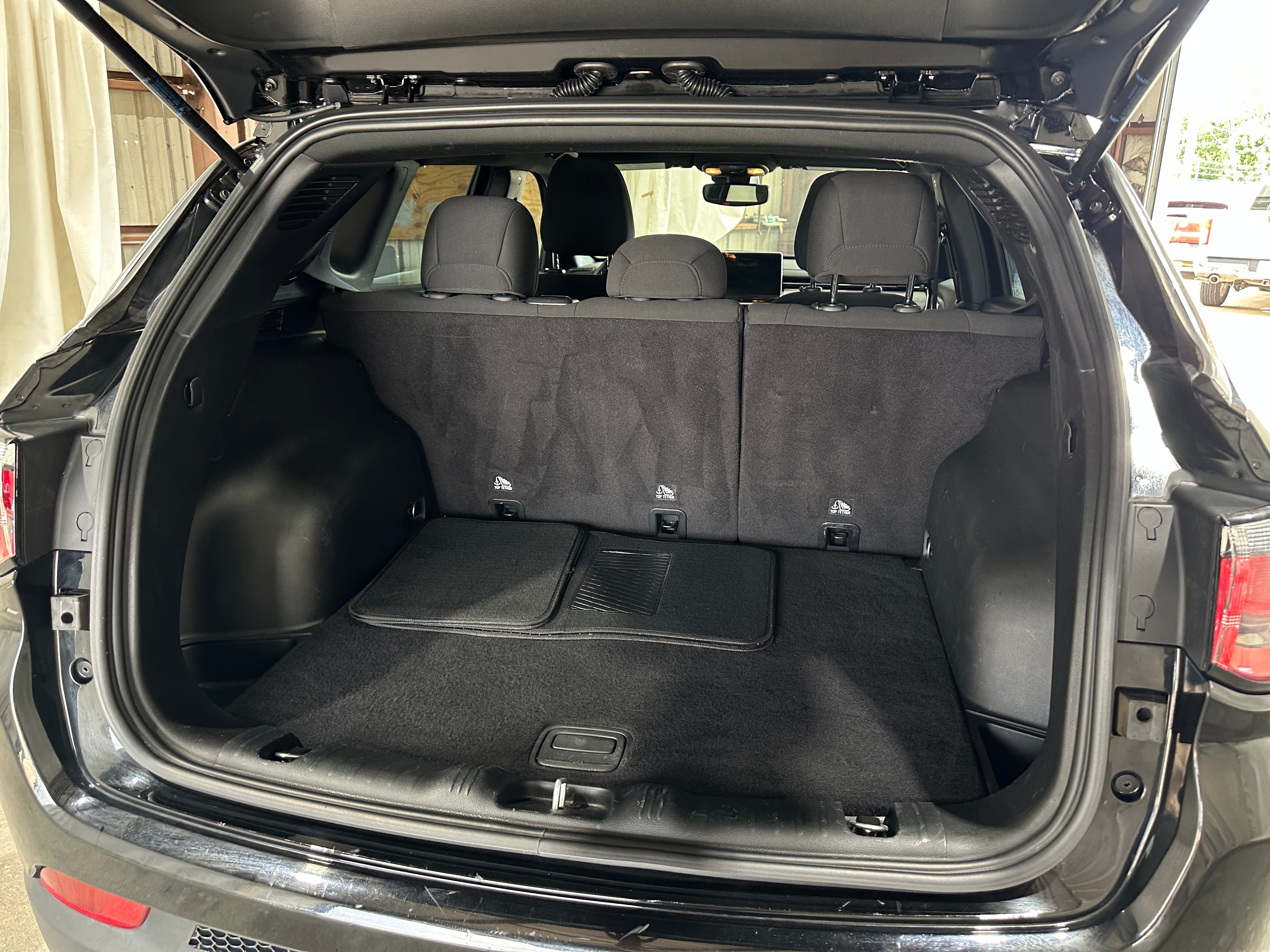 2024 Jeep Compass Sport 7