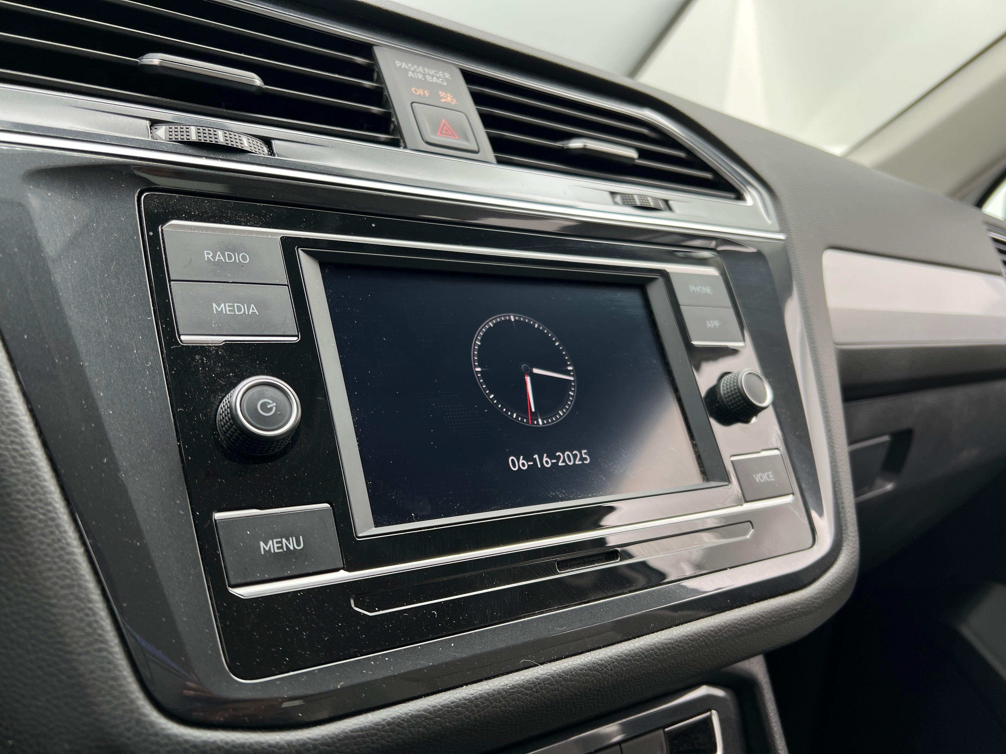 2021 Volkswagen Tiguan S 4