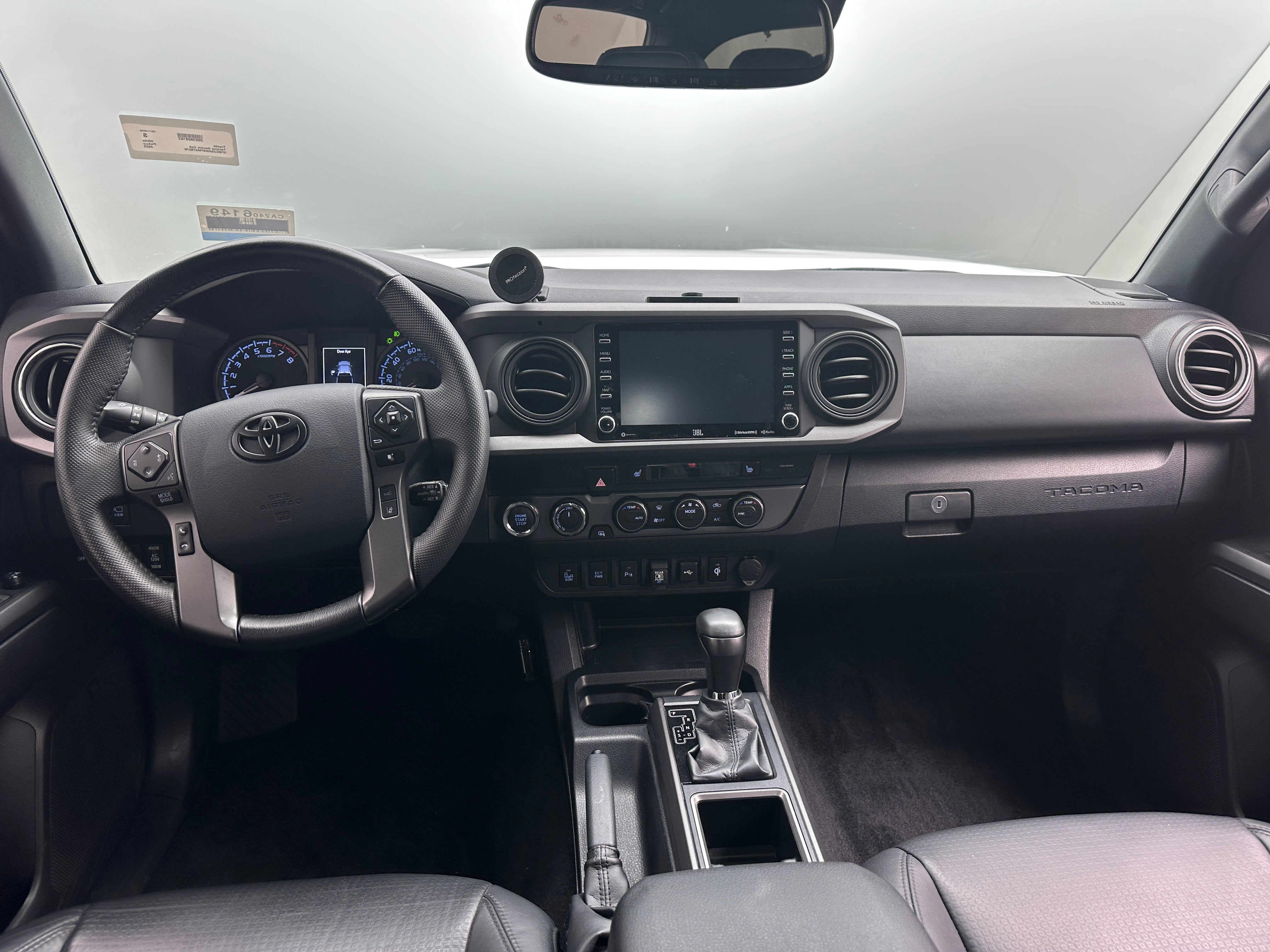 2023 Toyota Tacoma TRD Off-Road 3