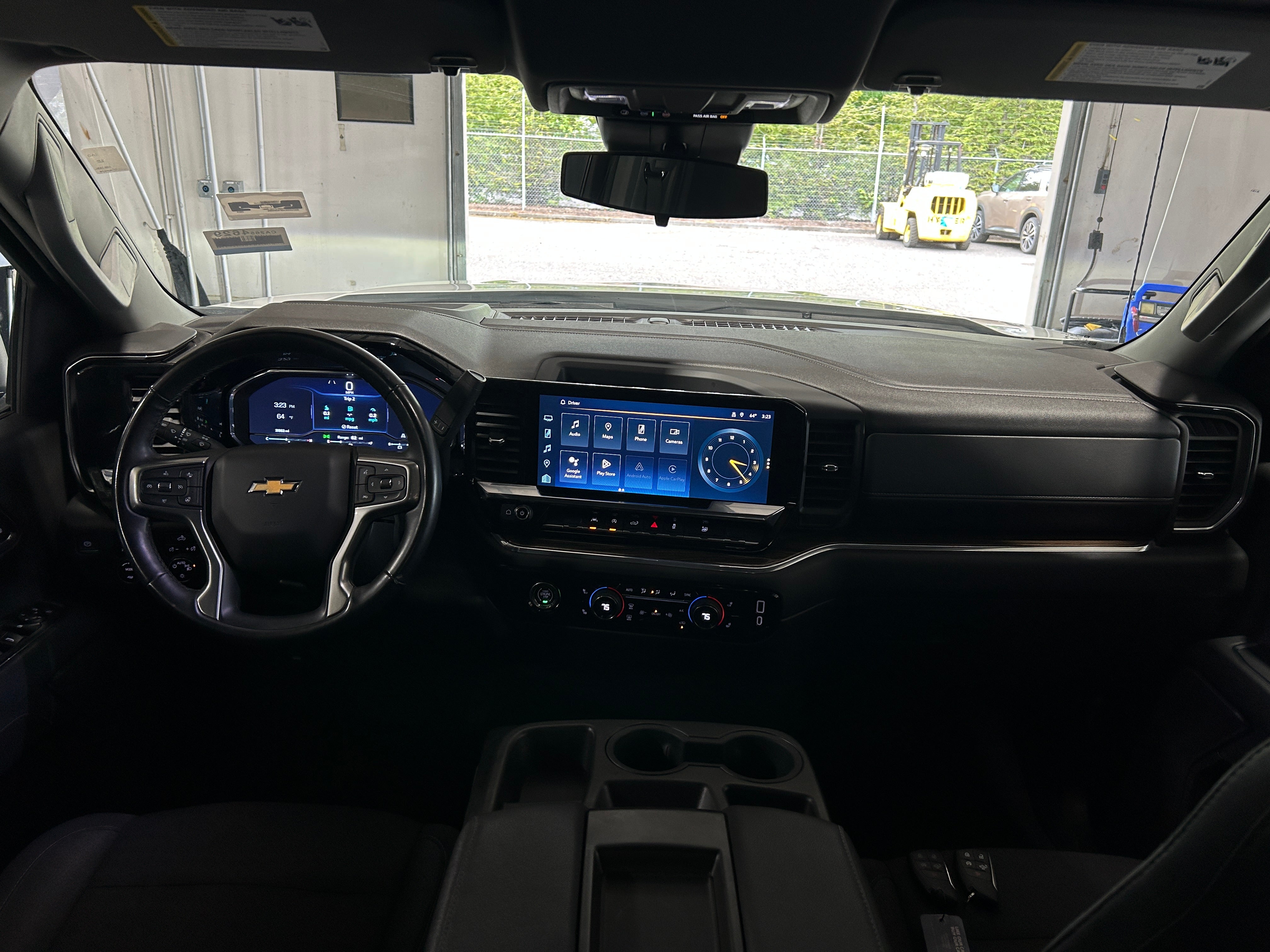 2023 Chevrolet Silverado 1500 LT 2