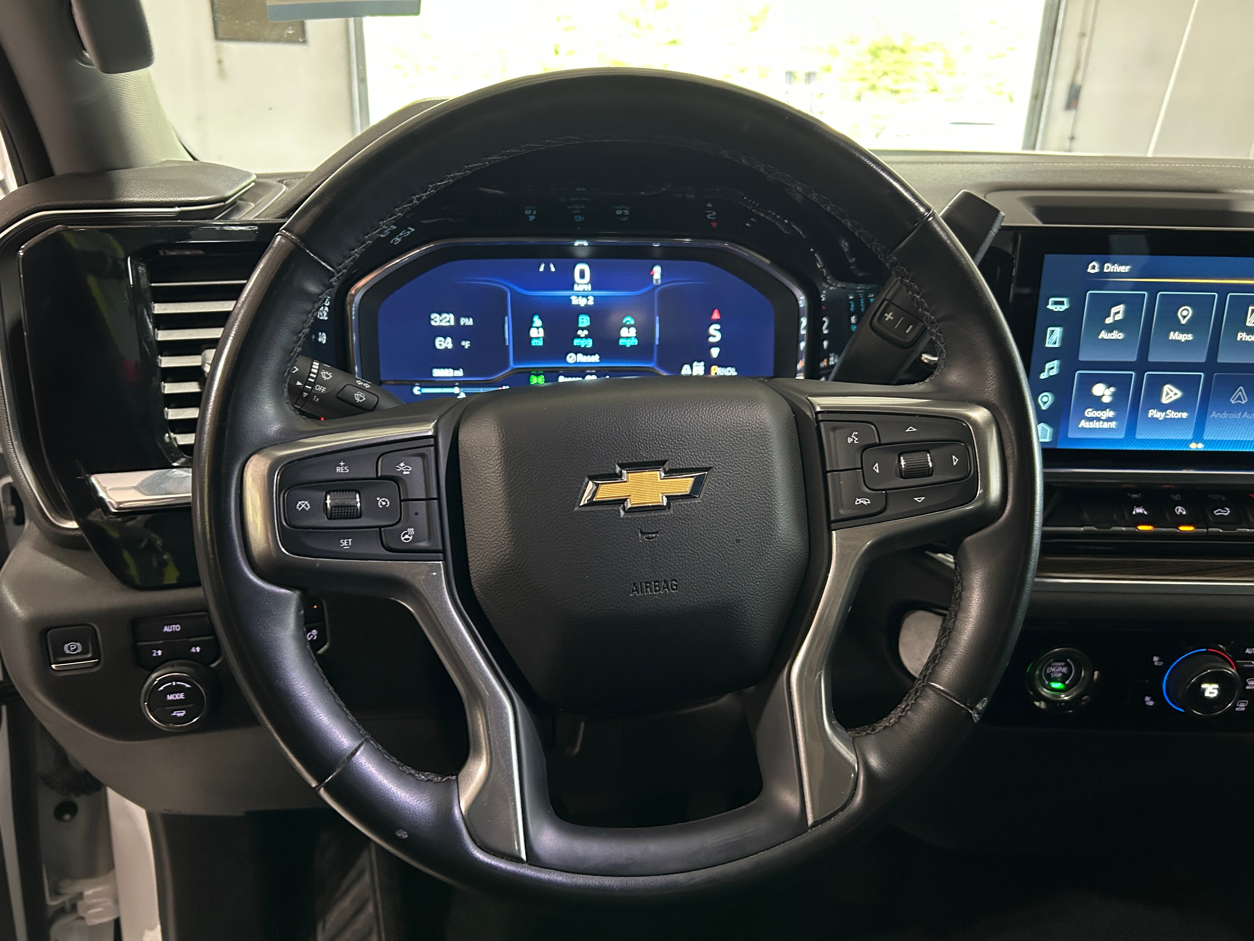 2023 Chevrolet Silverado 1500 LT 4