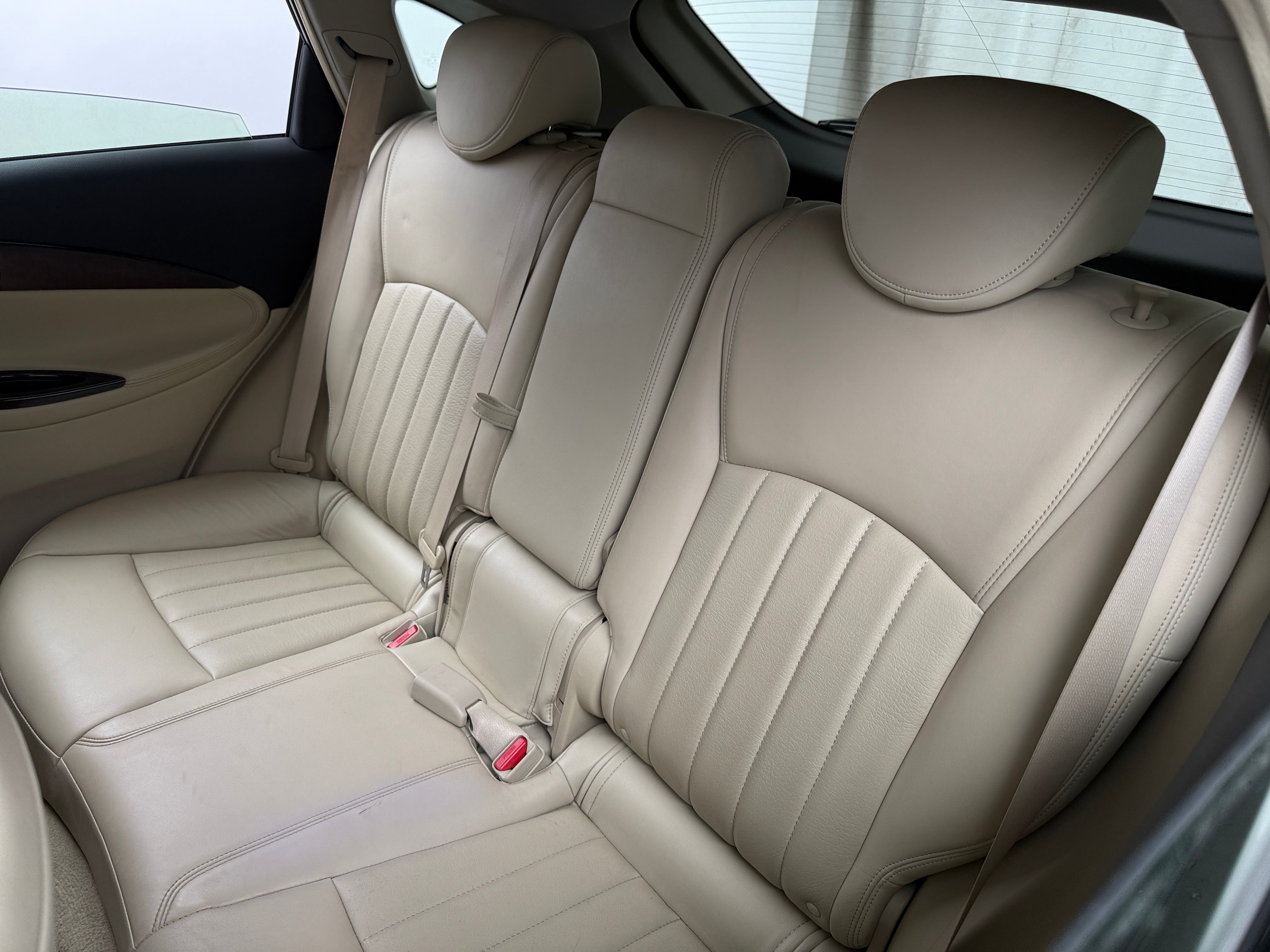 2017 INFINITI QX50 Base 5