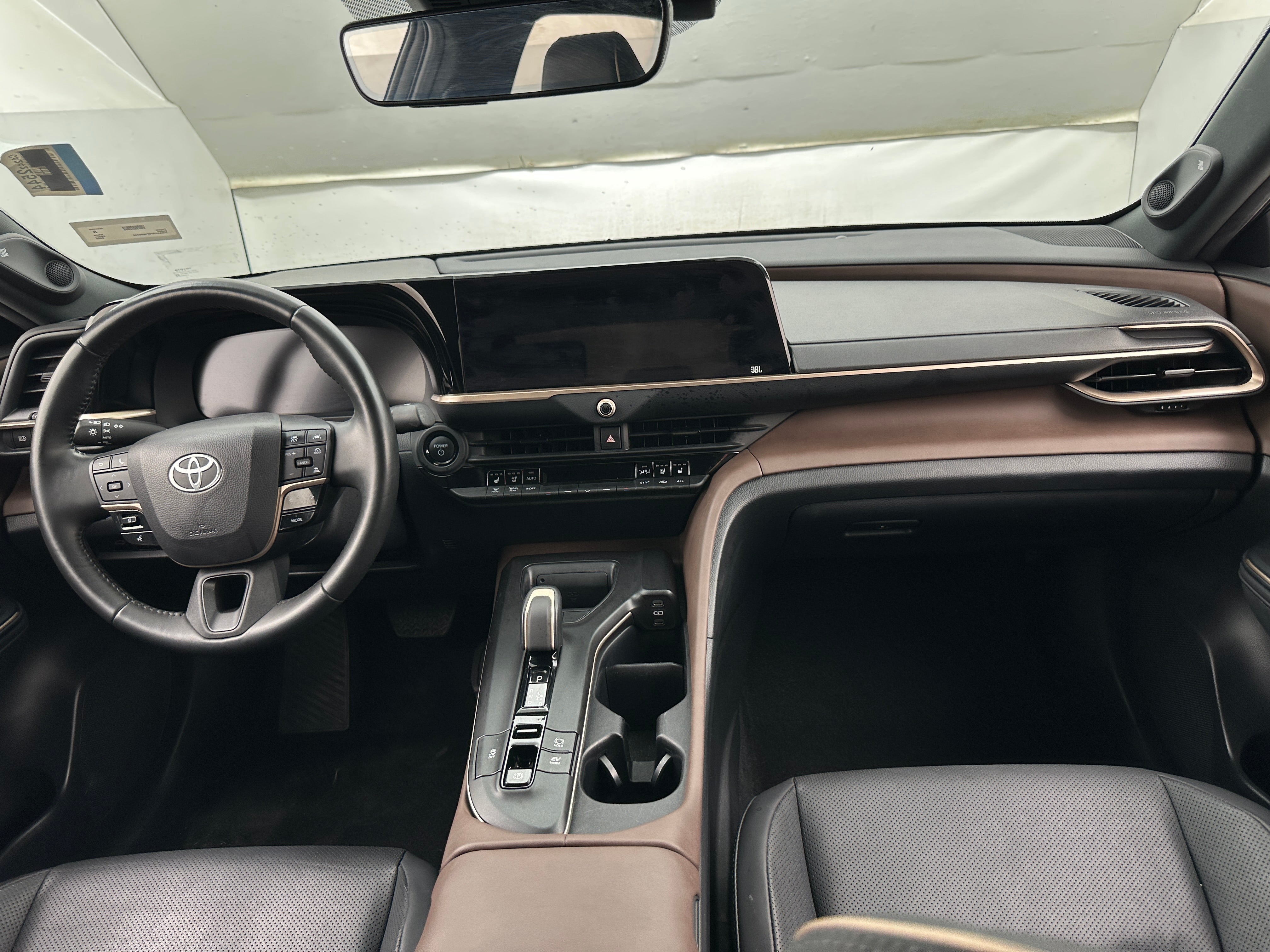 2023 Toyota Crown Limited 2