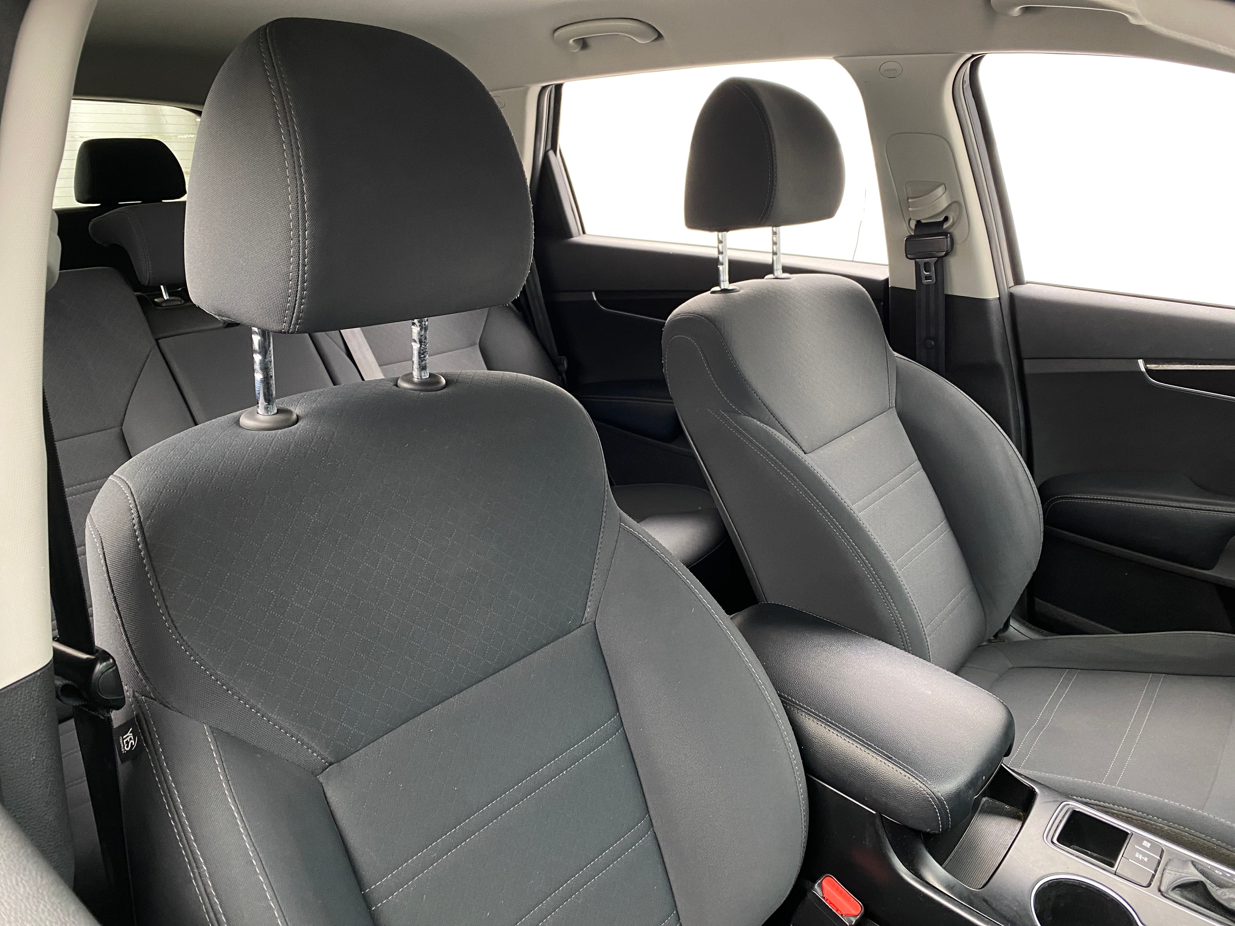 2019 Kia Sorento LX 2