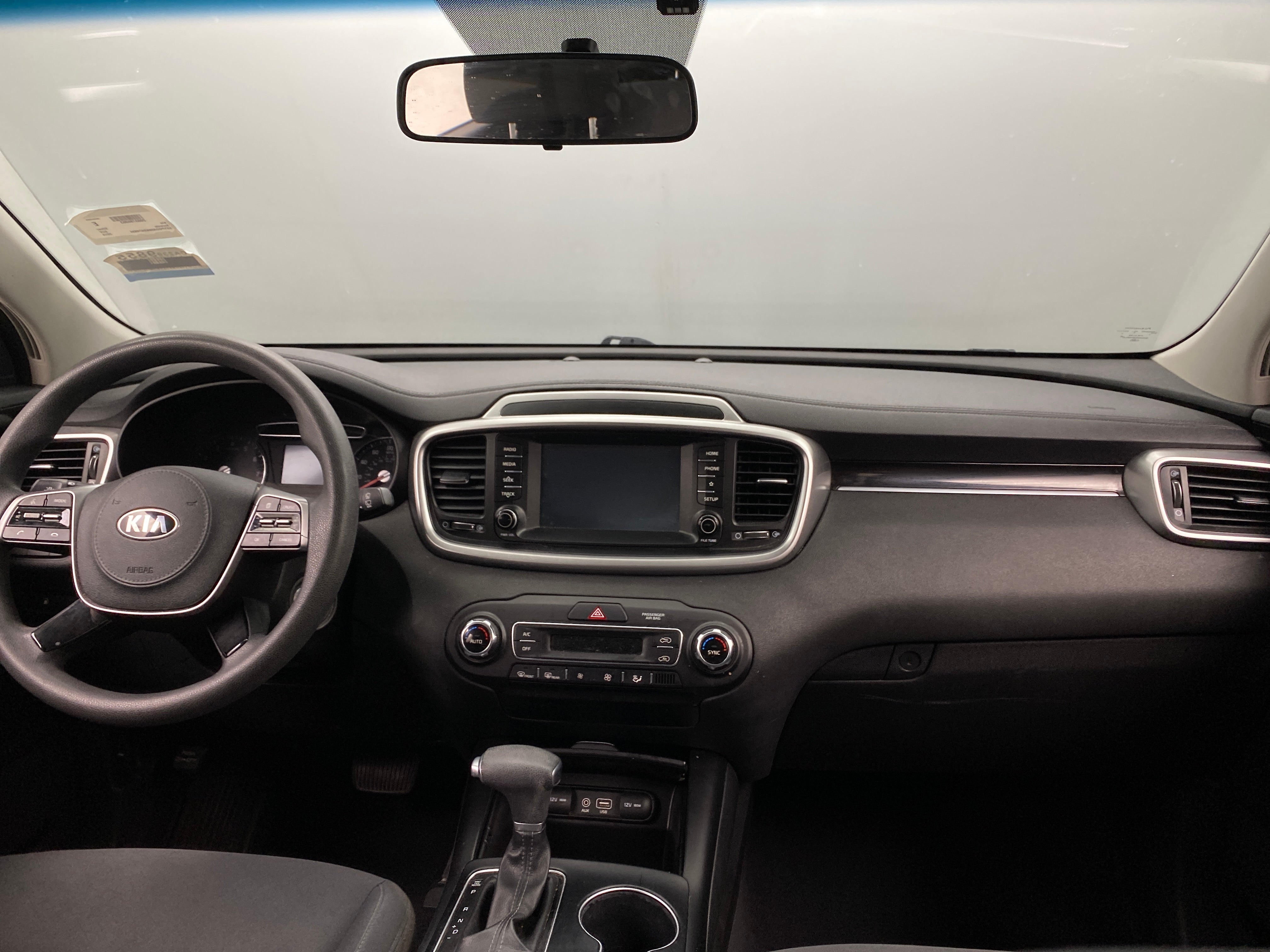 2019 Kia Sorento LX 3