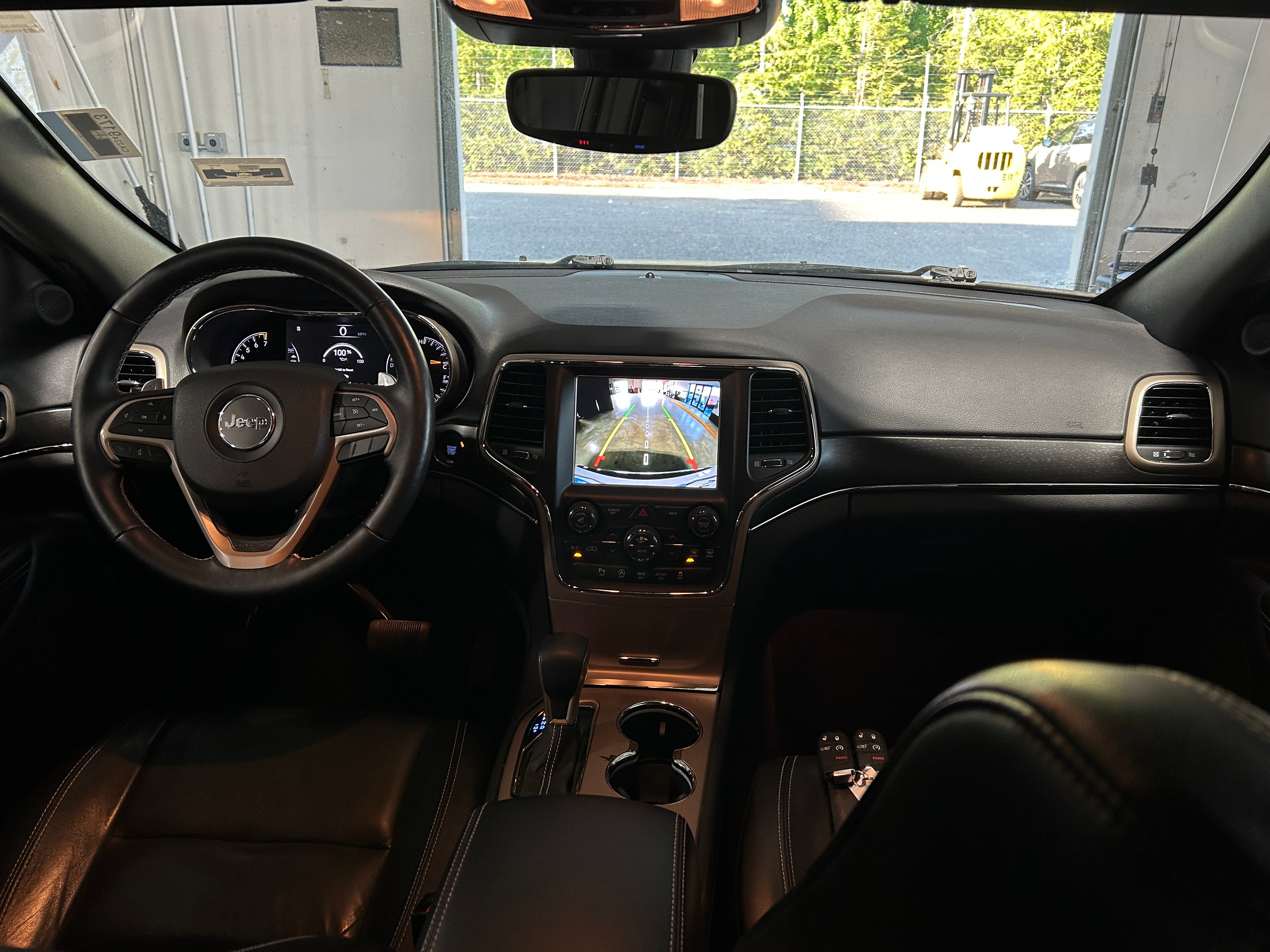 2017 Jeep Grand Cherokee Limited Edition 2