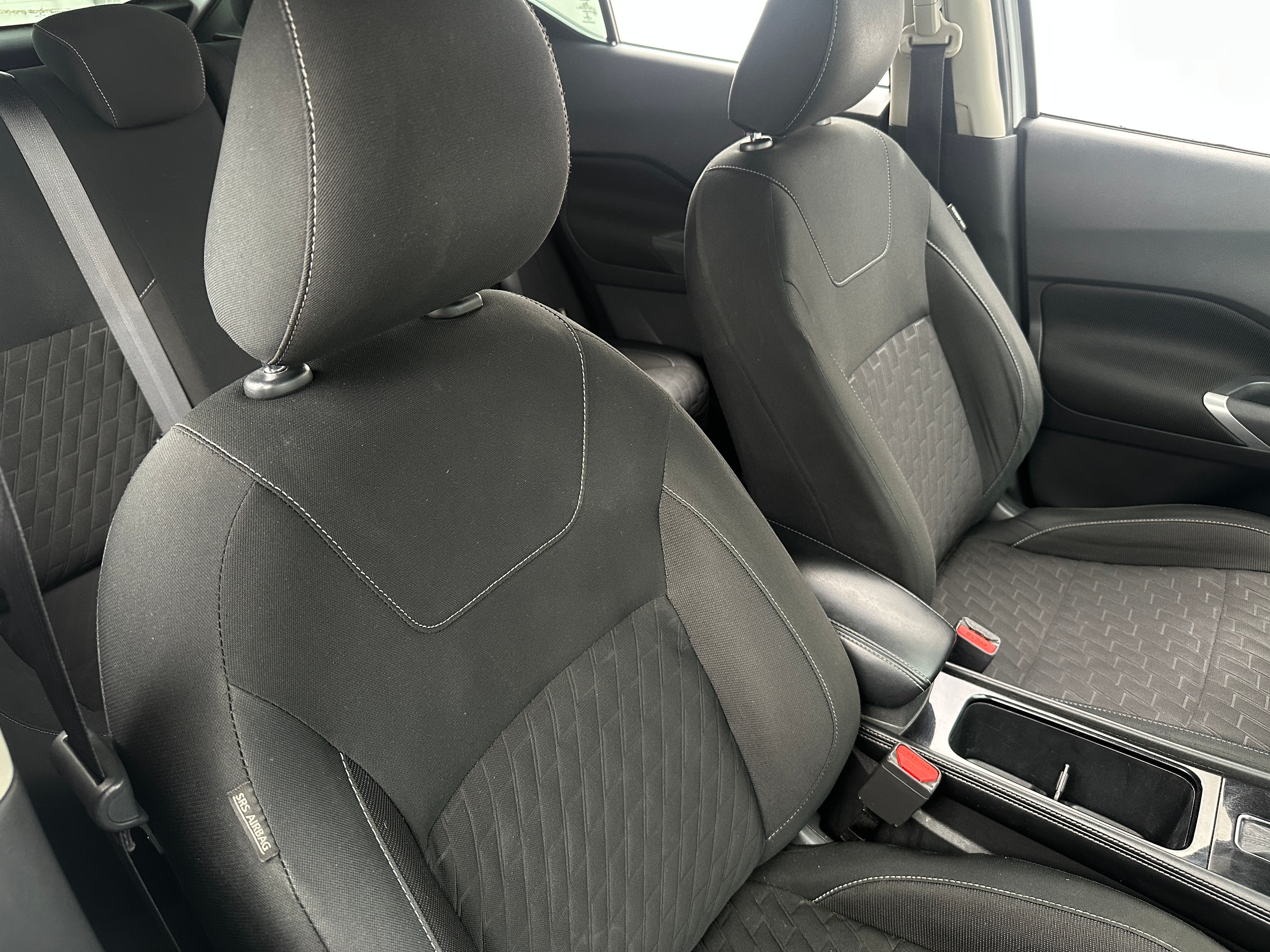 2021 Nissan Kicks SV 2