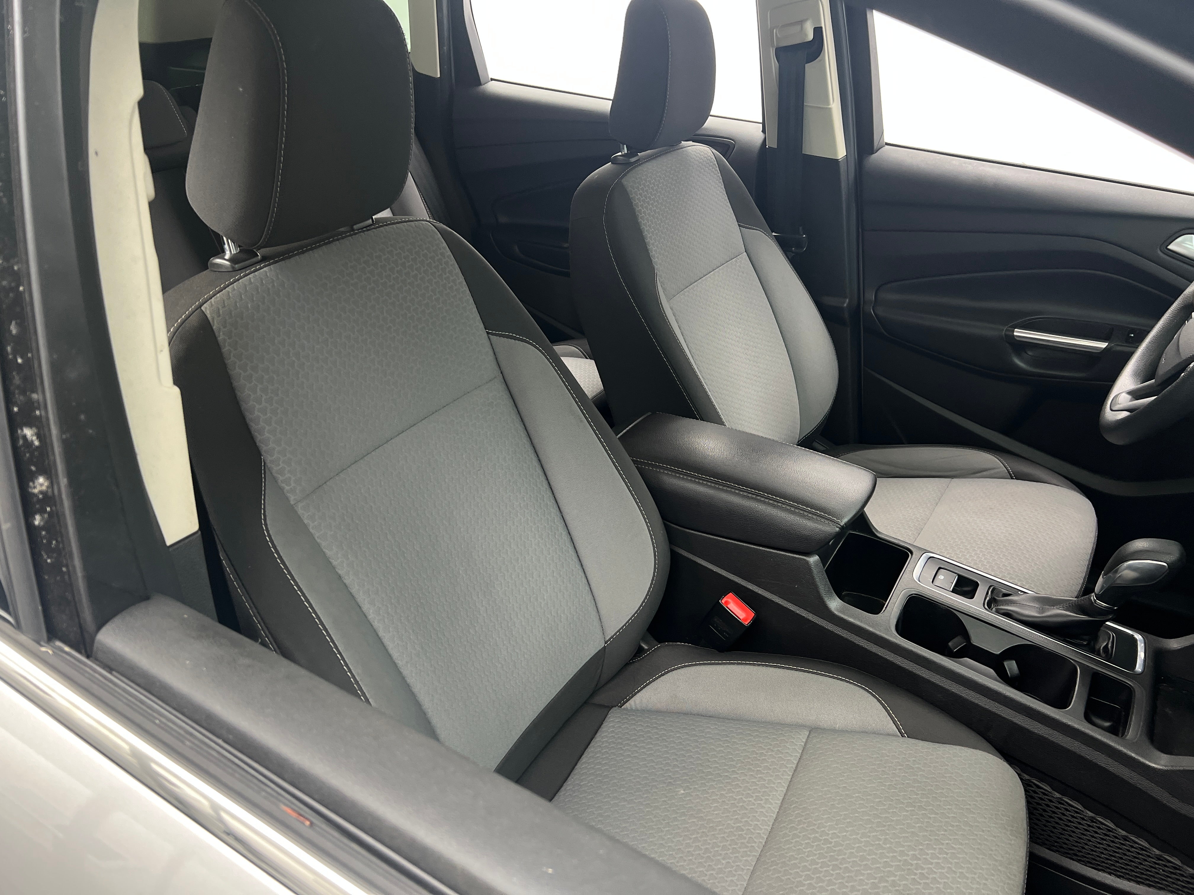 2018 Ford Escape SE 2