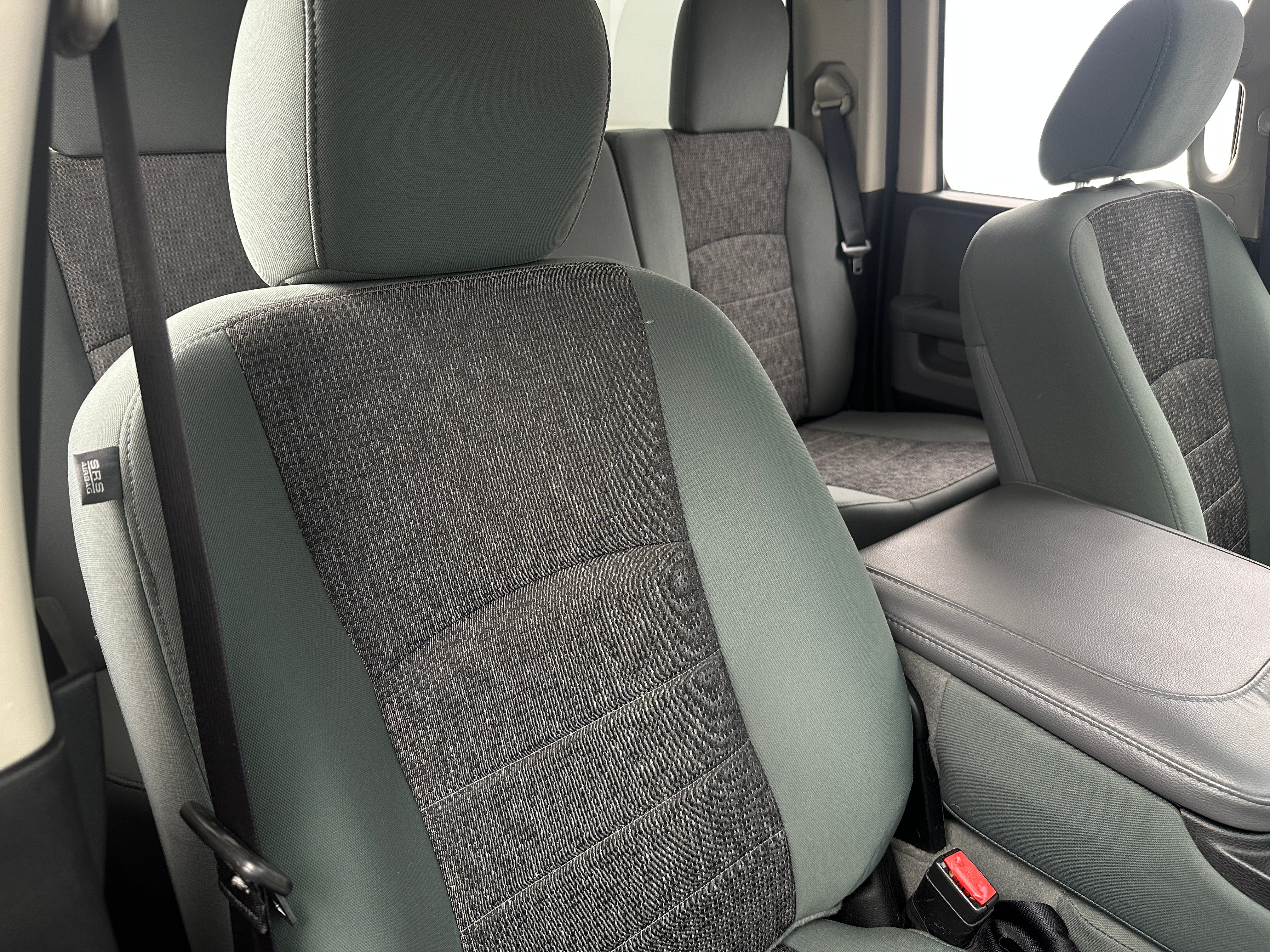 2016 RAM 1500 Big Horn 2