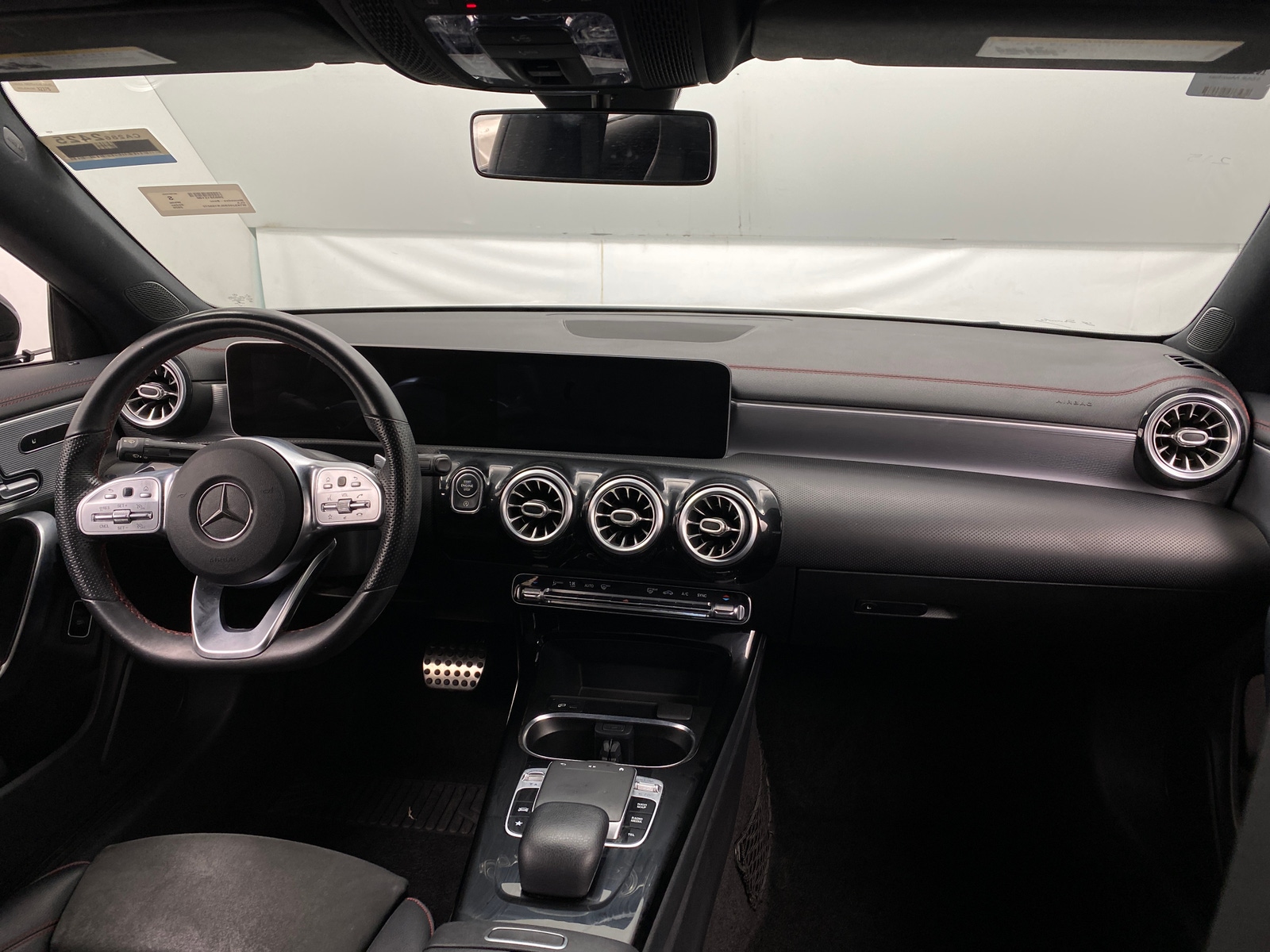 Thumbnail: 2020 Mercedes-Benz CLA - 2