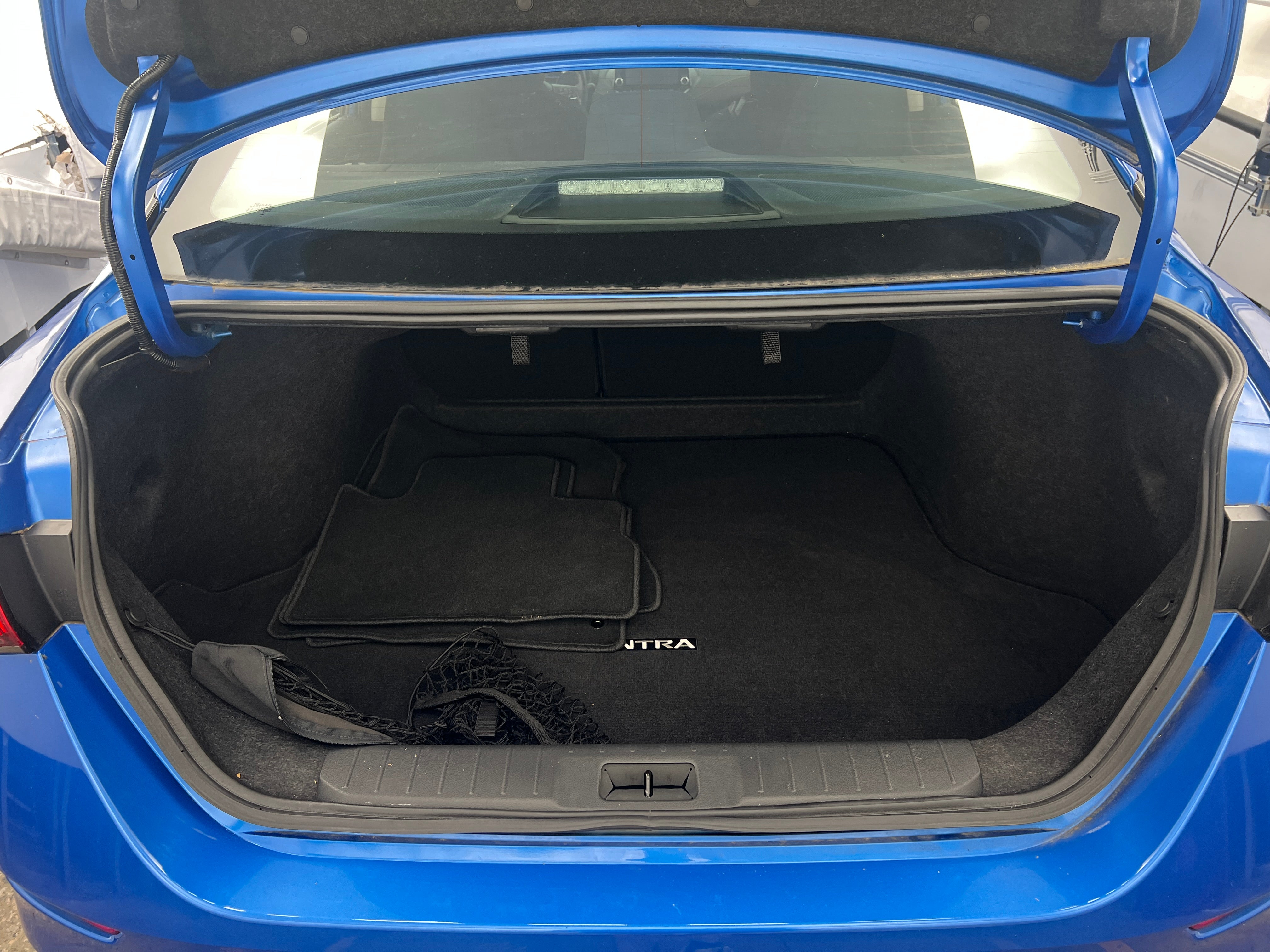 2023 Nissan Sentra SR 7