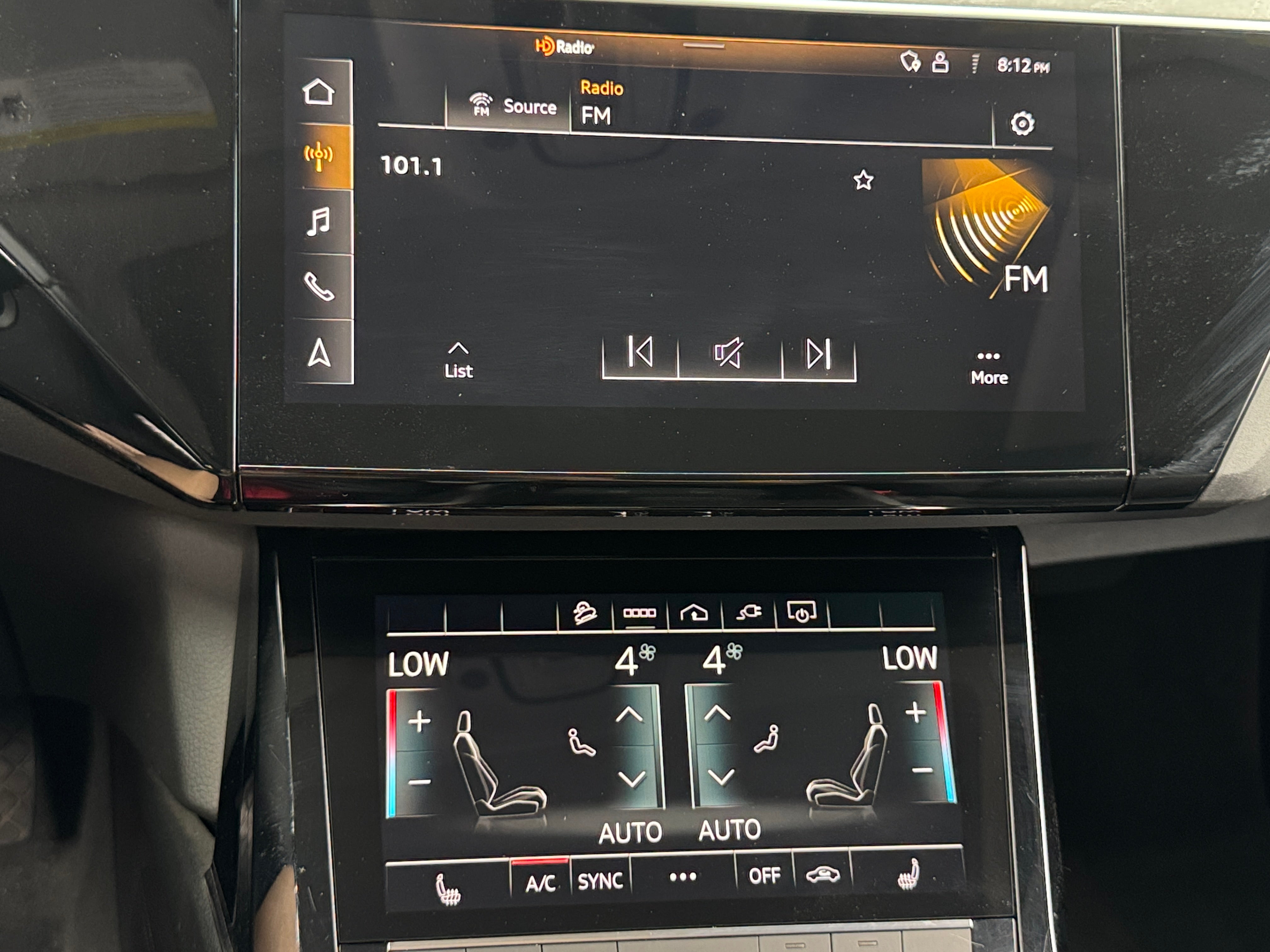 2021 Audi e-tron Premium 3