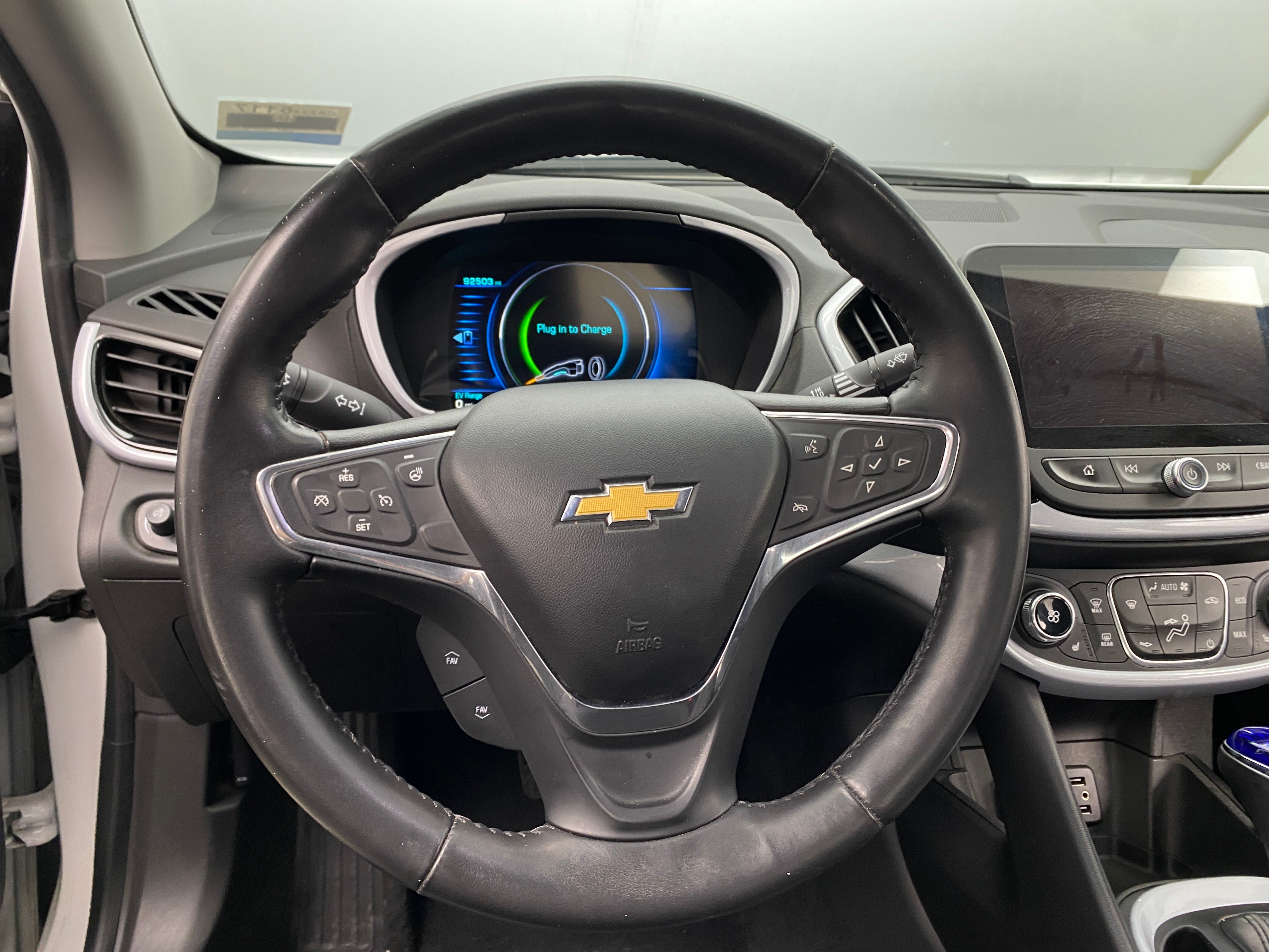2017 Chevrolet Volt LT 4