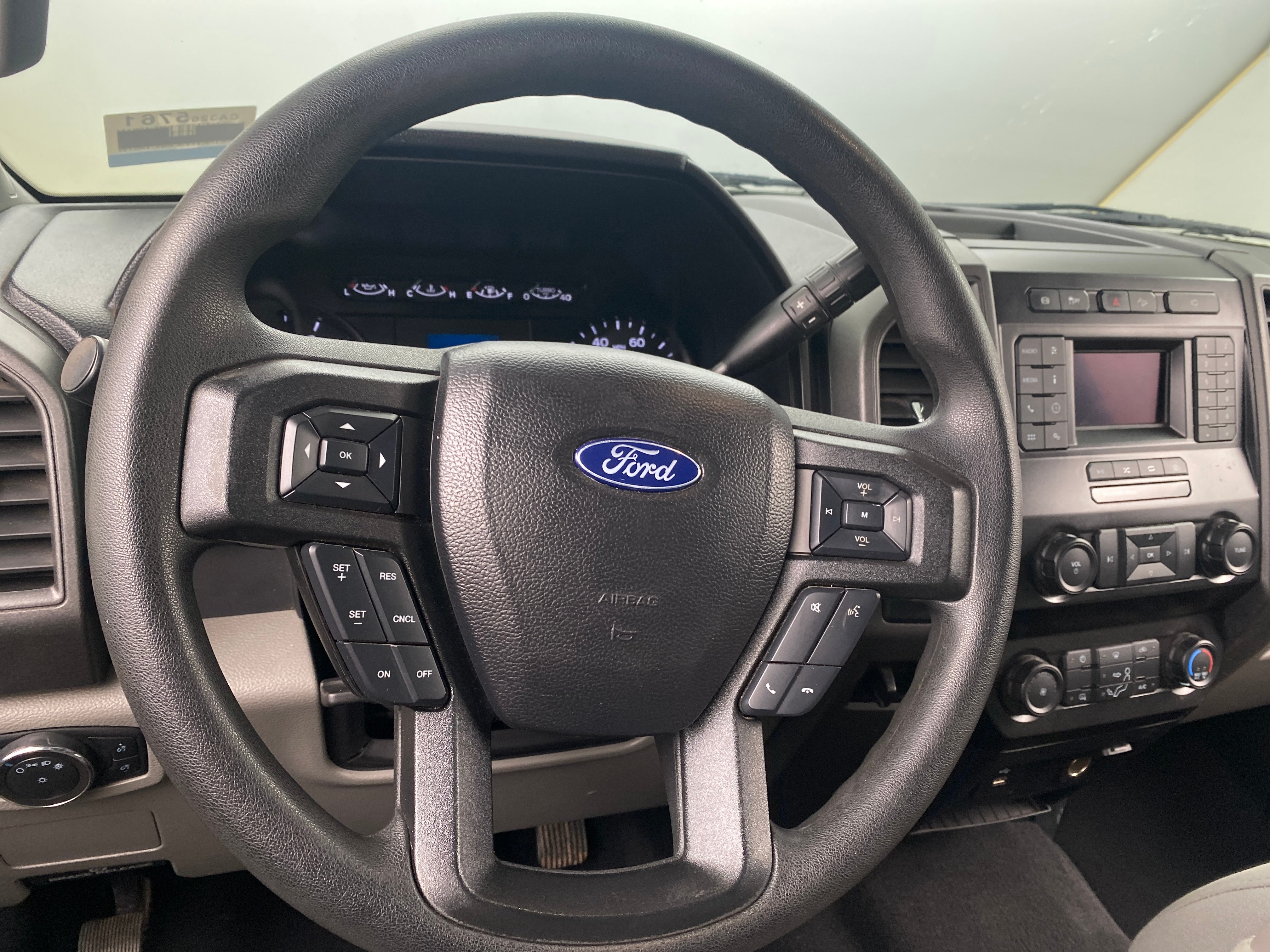 Thumbnail: 2020 Ford Econoline - 5