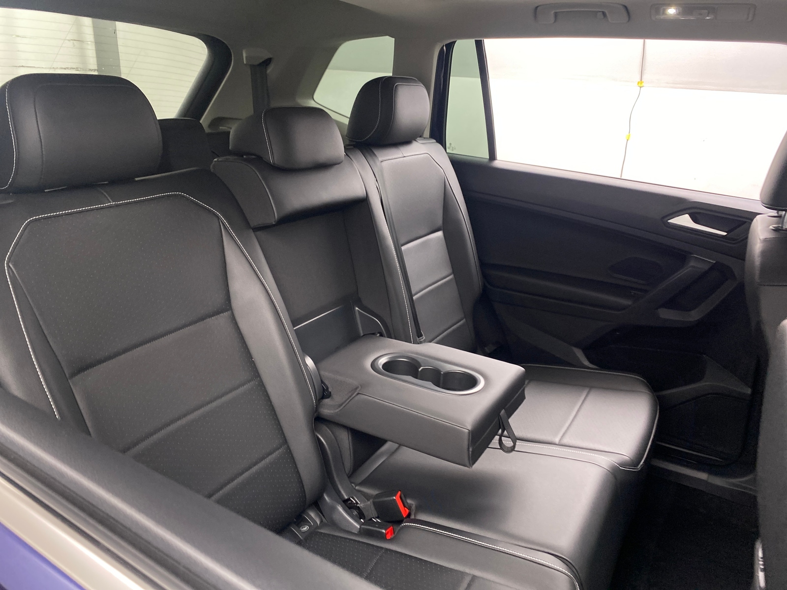 Thumbnail: 2021 Volkswagen Tiguan - 5